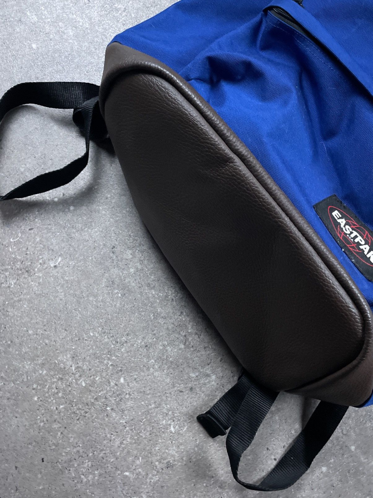 Eastpak Eastpak vintage Made in USA faded backpack bag Size ONE SIZE - 4 Thumbnail