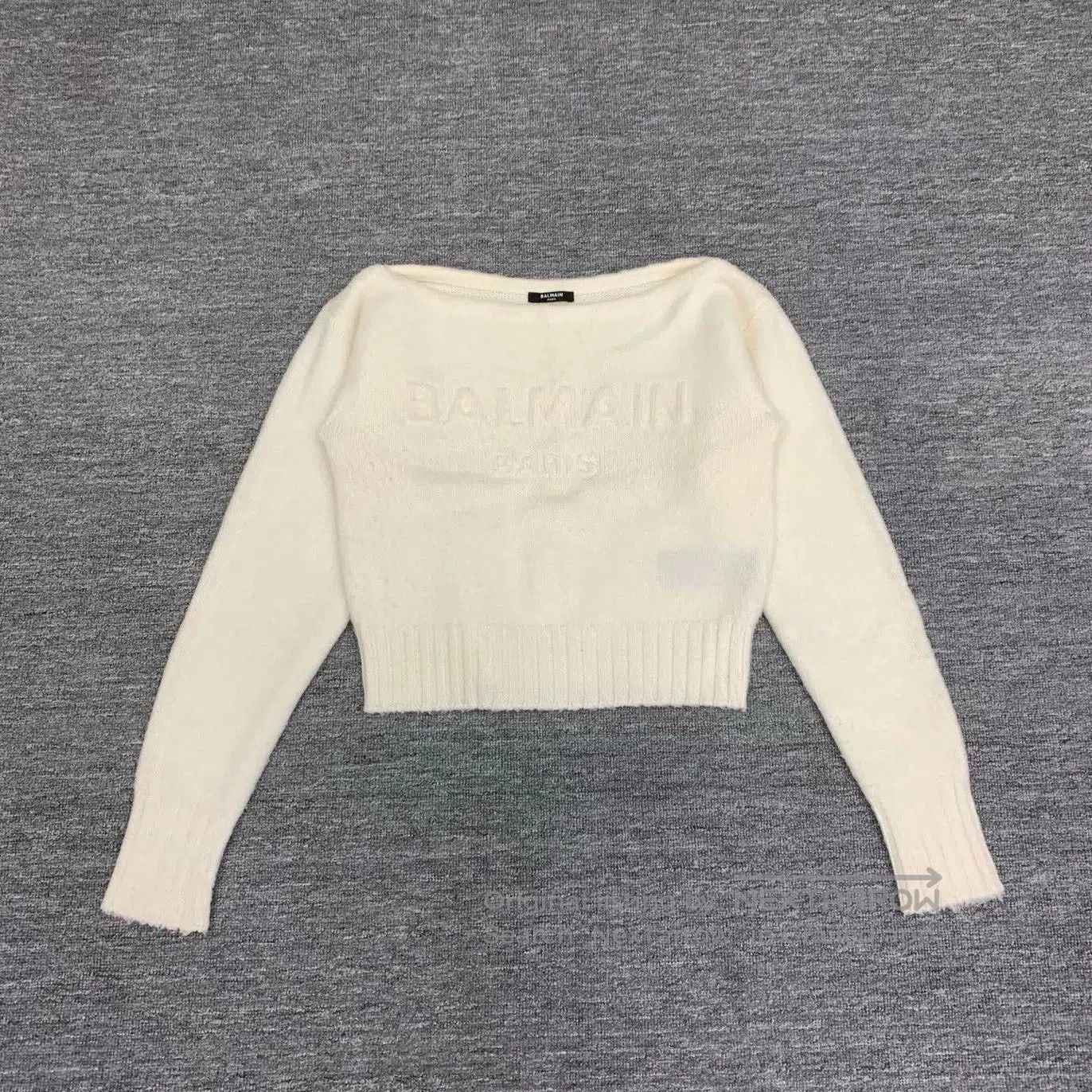 Balmain balmain beige letter knit sweater. Size XS / US 0-2 / IT 36-38 - 1 Thumbnail