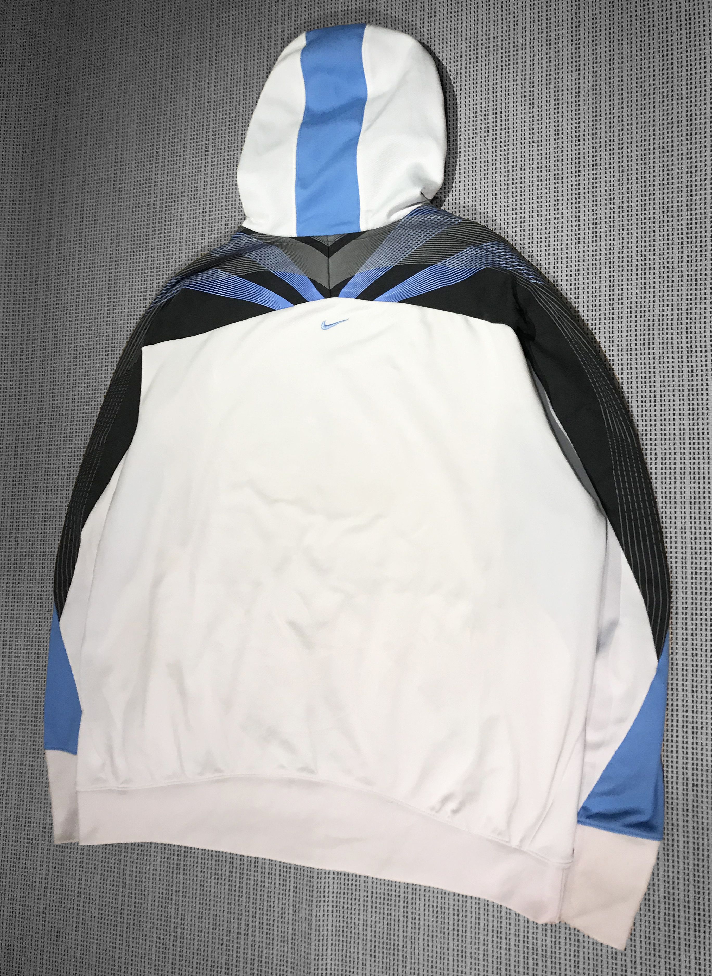 Nike × Vintage Vintage 00's Nike TN blue/white sweatshirt (XXL) Size US XXL / EU 58 / 5 - 2 Thumbnail