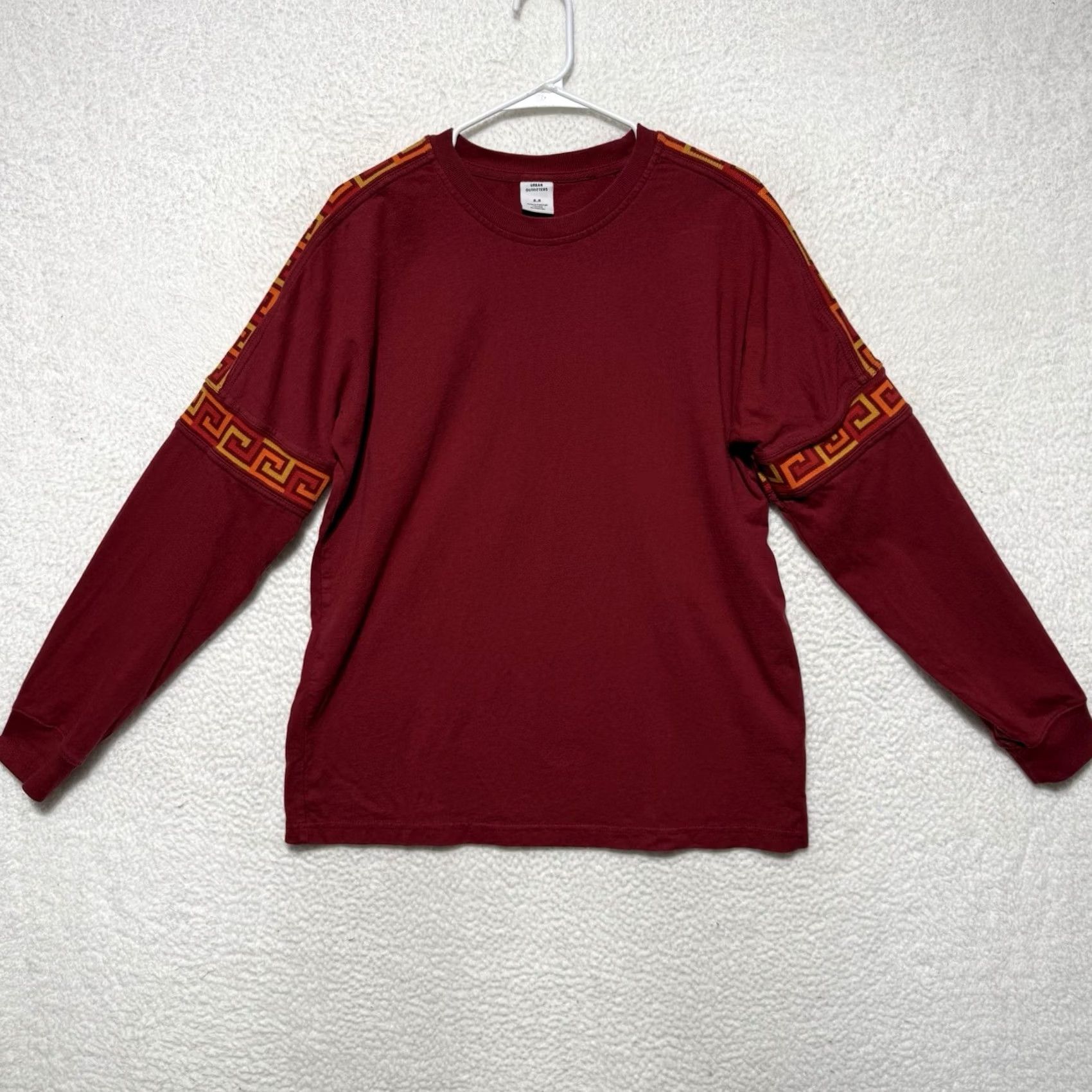 Urban Outfitters VINTAGE? Urban Outfitters Shirt Men M Long Sleeve Burgundy Cotton Tee Urban Outfitters Design Ribbed Drop Shoulder Red Tee Mens M Size US M / EU 48-50 / 2 - 2 Thumbnail