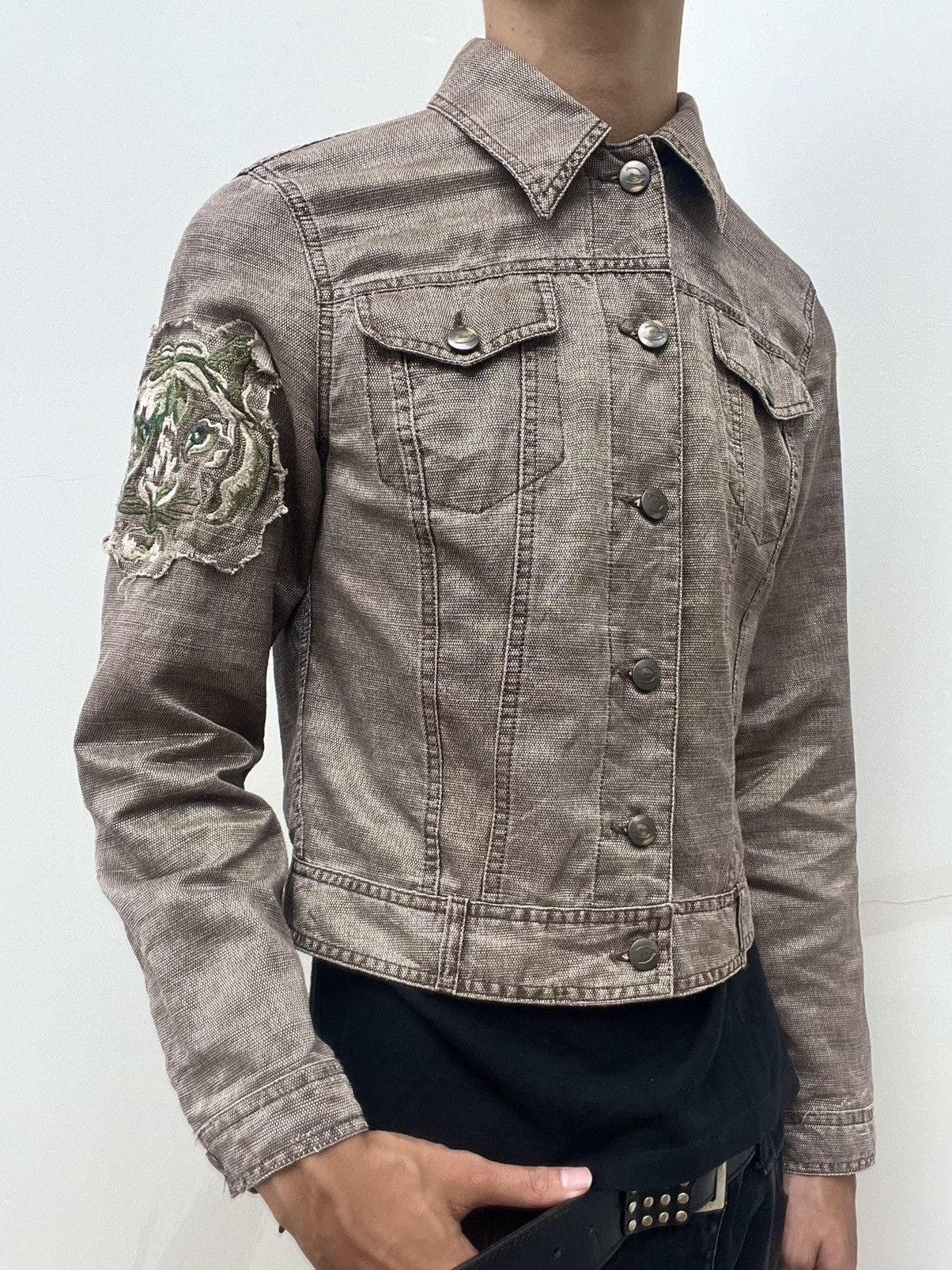 Just Cavalli 1990s Just Cavalli Tiger Embroidered Cropped Jacket Size US S / EU 44-46 / 1 - 4 Thumbnail