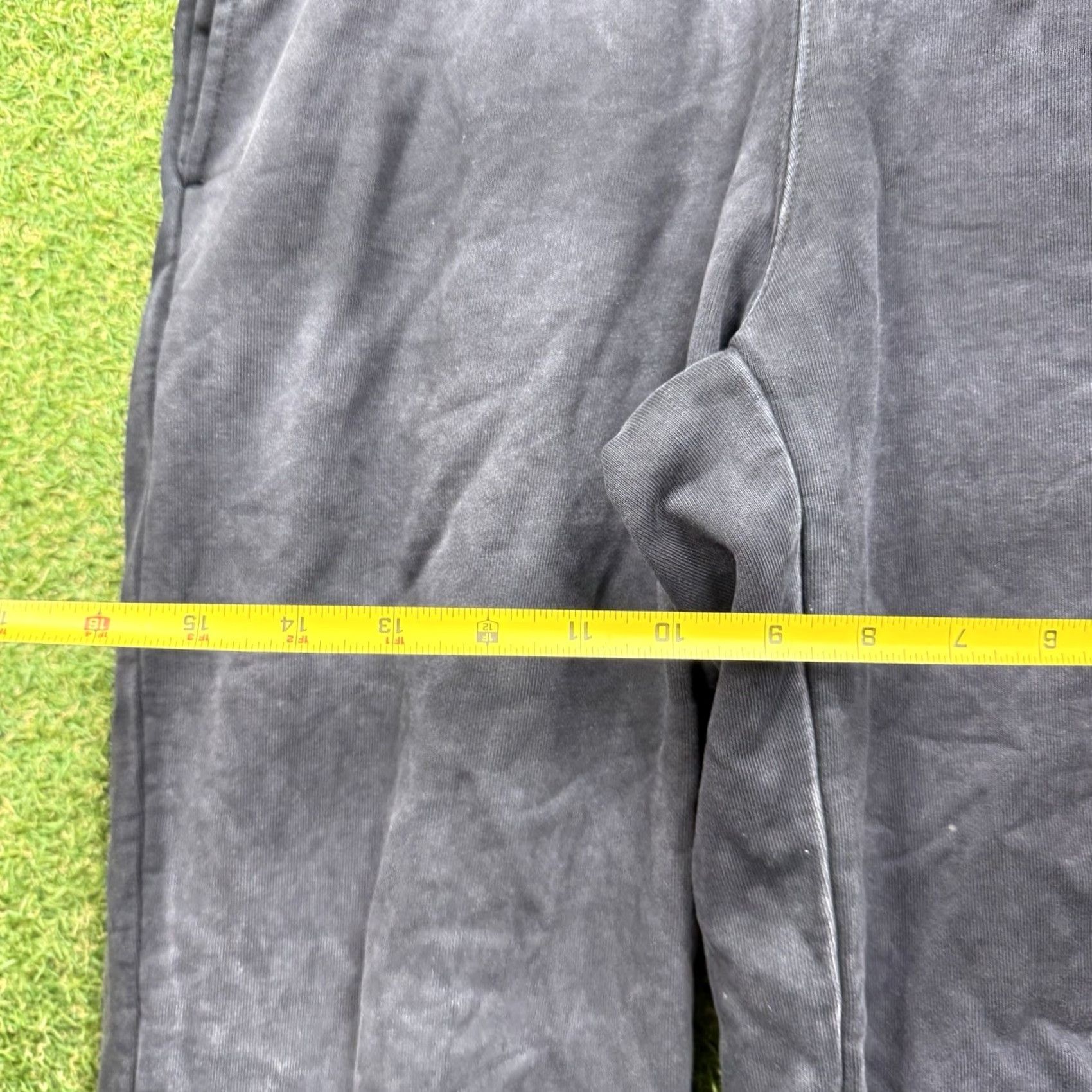 Fucking Awesome F cking Awesome Sweatpants Mens S Black 100% Cotton Fleece Drawstring Regular Waist 28 in Hoodie Streetwear Joggers Pants Winter Spring Fall Mens Size US 29 - 4 Thumbnail