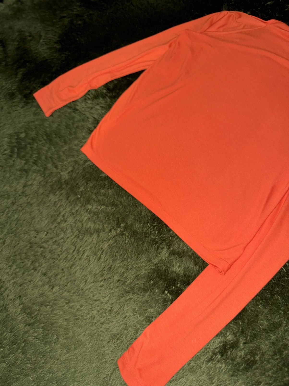 MM6 [XS] MM6 Maison Margiela Cut-Out Asymmetric Long Sleeve Size XS / US 0-2 / IT 36-38 - 10 Thumbnail