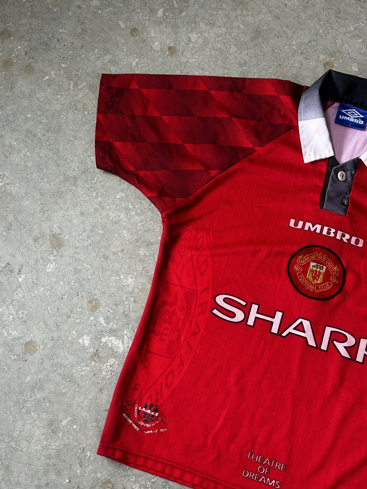 Umbro Vintage Umbro 1996/1998 Manchester United Football Jersey Size US S / EU 44-46 / 1 - 5 Thumbnail