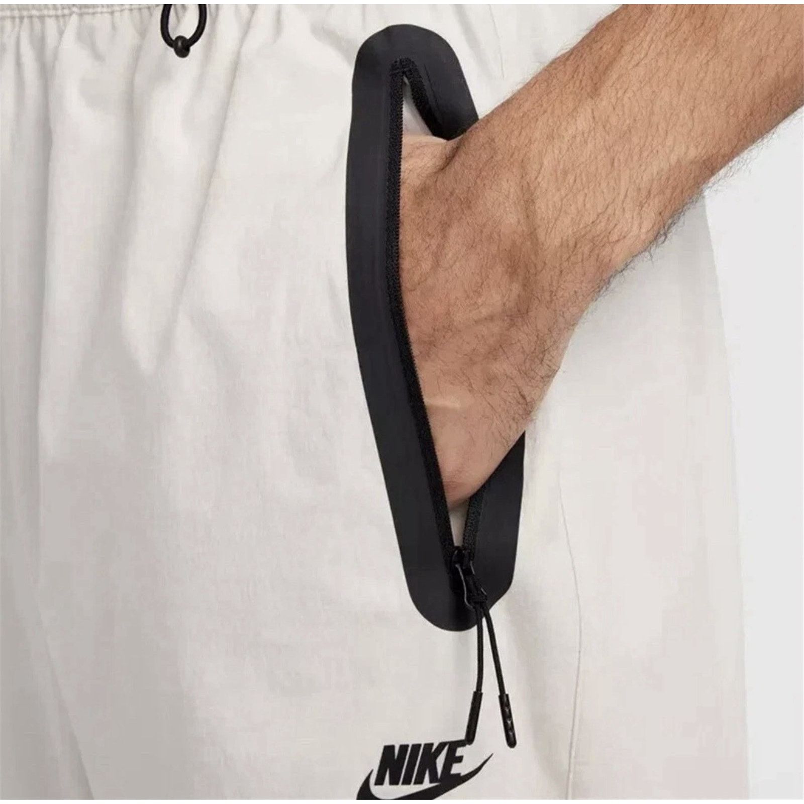 Nike Nike Tech Men's Size Small Woven Standard Fit Pants Size US 28 / EU 44 - 5 Thumbnail