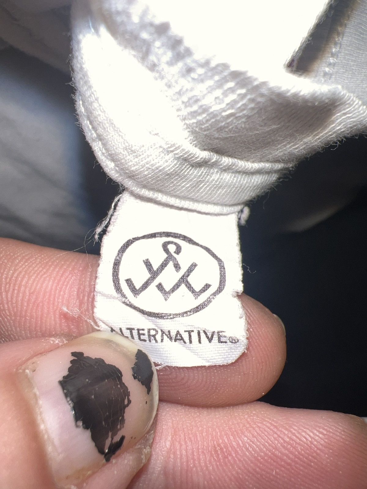 Alternative Apparel Alternative Apparel Love Elephants Tee Size US L / EU 52-54 / 3 - 7 Thumbnail
