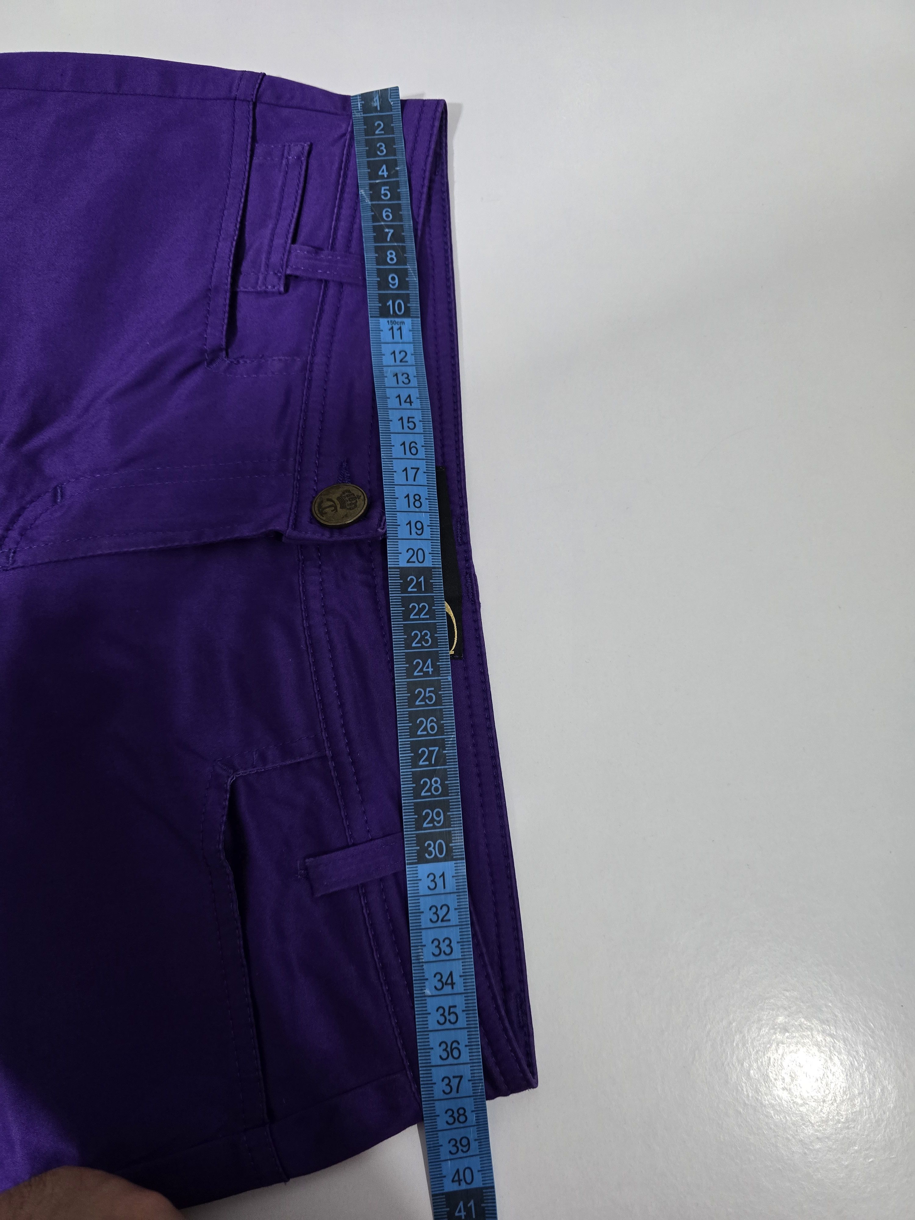 Just Cavalli Just Cavalli purple cropped trousers in size 42. VINTAGE Size 28" / US 6 / IT 42 - 13 Thumbnail