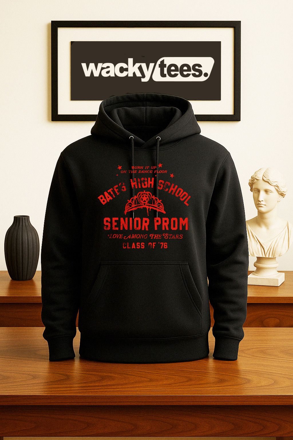 Other Carrie Class of 1976 Bates High School Senior Prom Tee Shirt Size US L / EU 52-54 / 3 - 4 Thumbnail