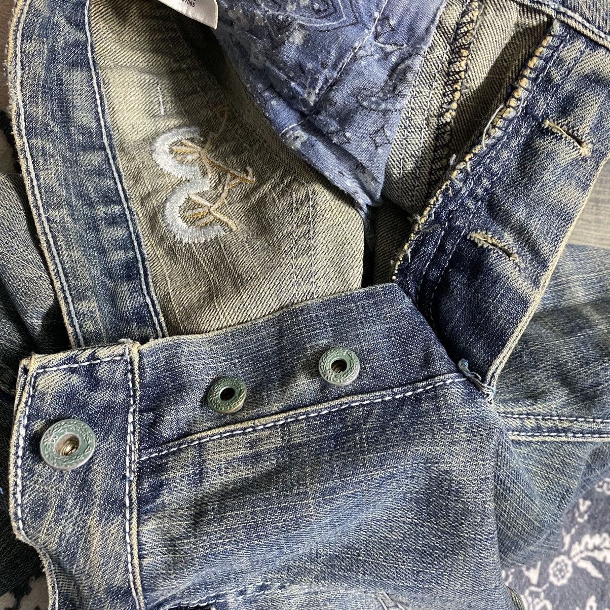 Antik Denim Vintage Antik Denim Embroidery Jeans Distressed Size US 34 / EU 50 - 21 Thumbnail