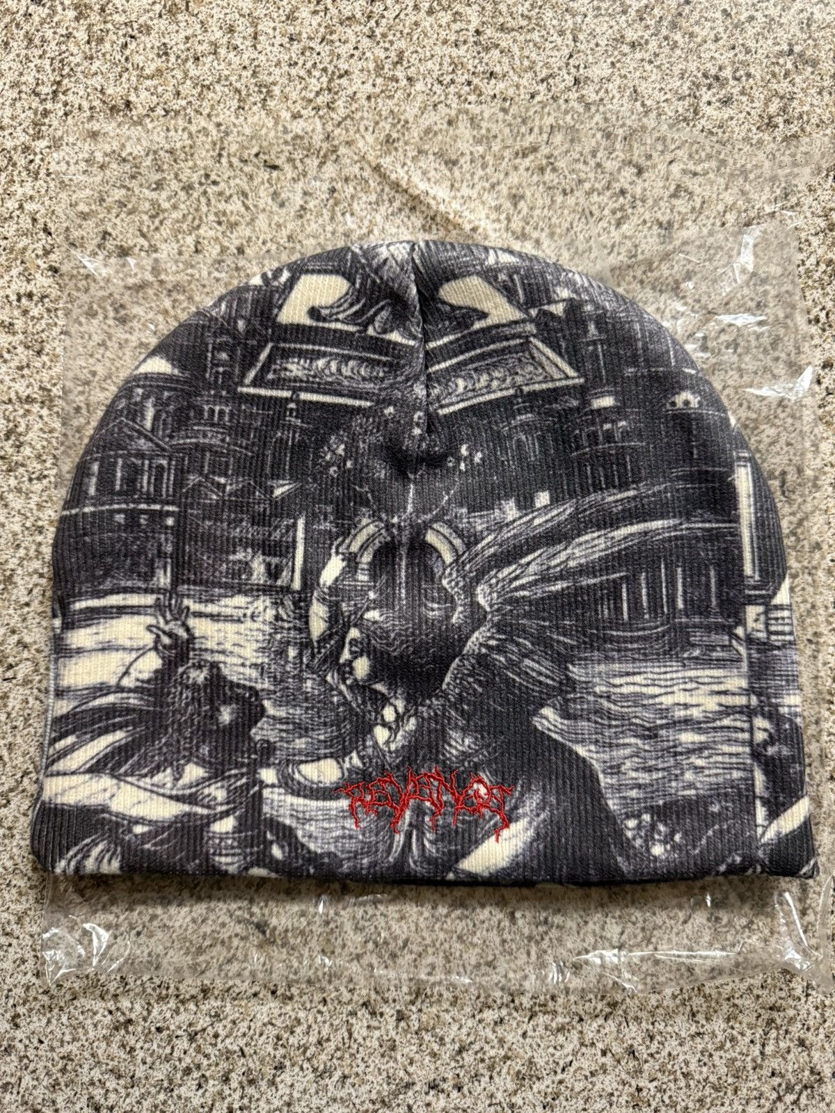 Revenge Apocalypse Beanie Size ONE SIZE - 4 Thumbnail