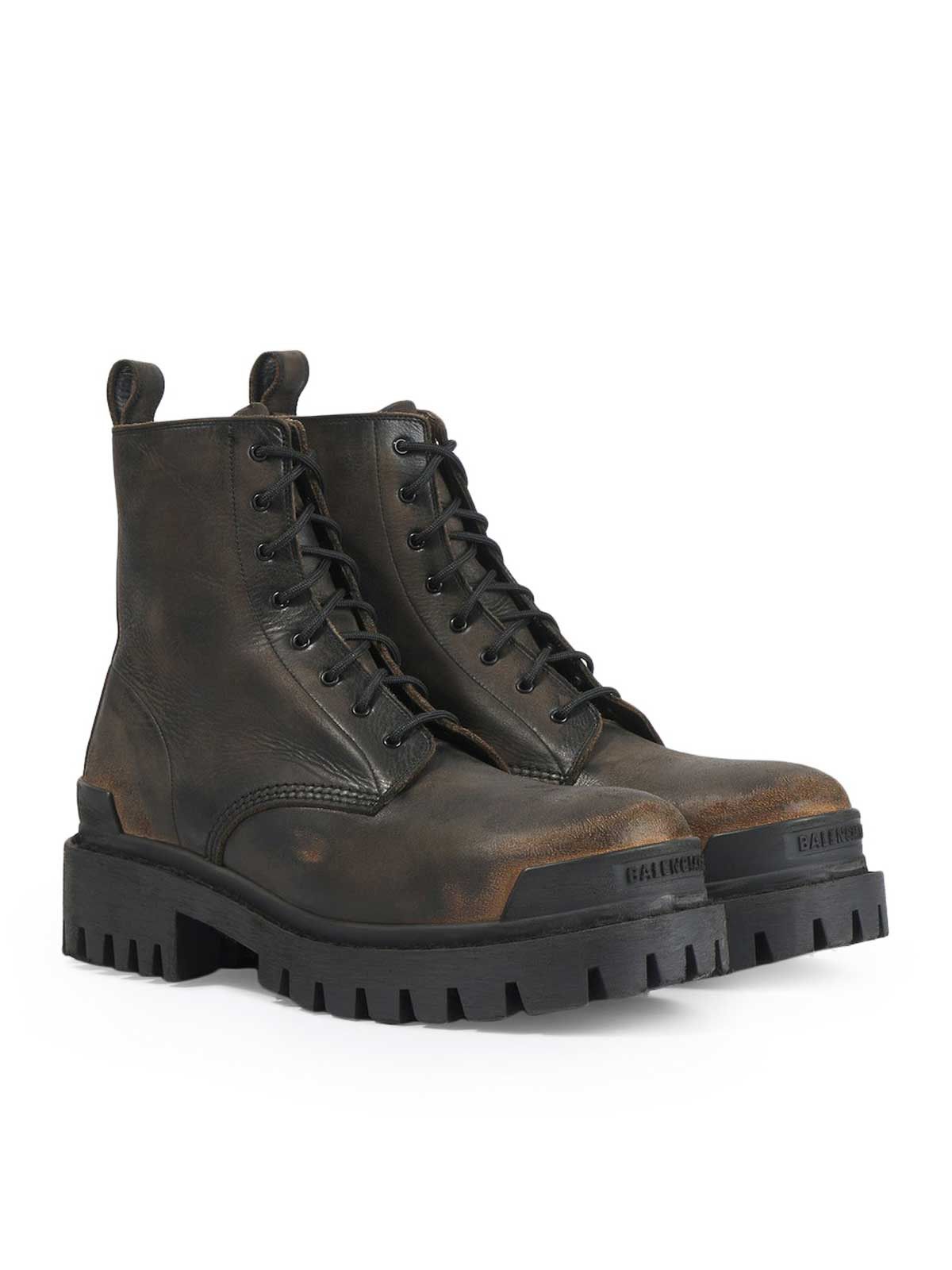 Balenciaga o1bcso1str0126 Strike 20mm Boots Used Effect in Black Size US 7 / EU 40 - 2 Thumbnail