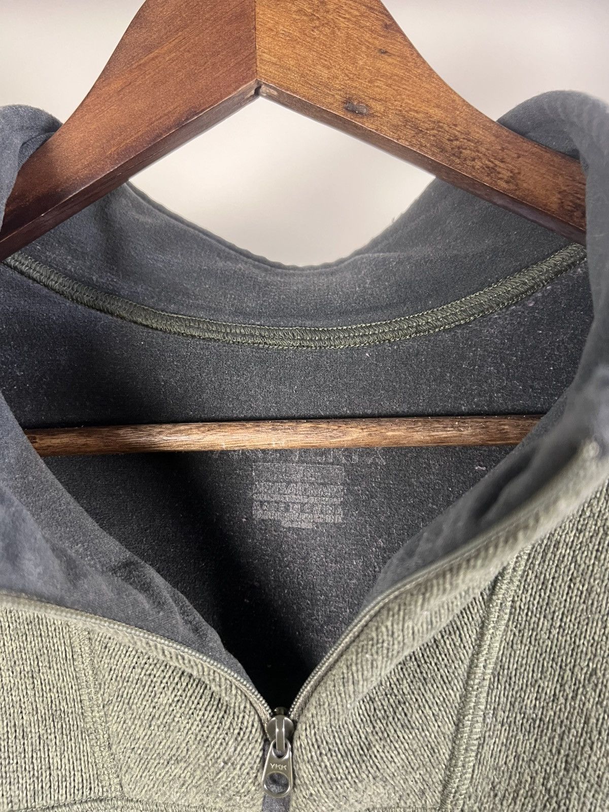 Arc'teryx Arcteryx 1/4 zip Flecee vintage Size US L / EU 52-54 / 3 - 8 Thumbnail