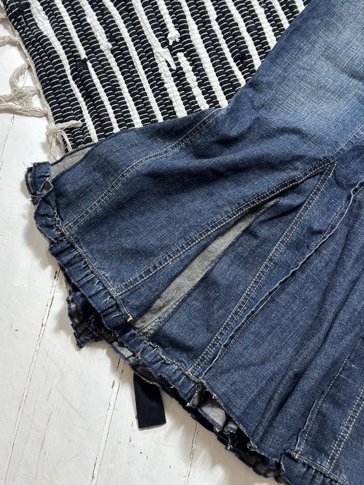 Other VINTAGE AVANT GARDE DISTRESSED STYLE MIDI SKIRT Size 26" / US 2 / IT 38 - 4 Thumbnail
