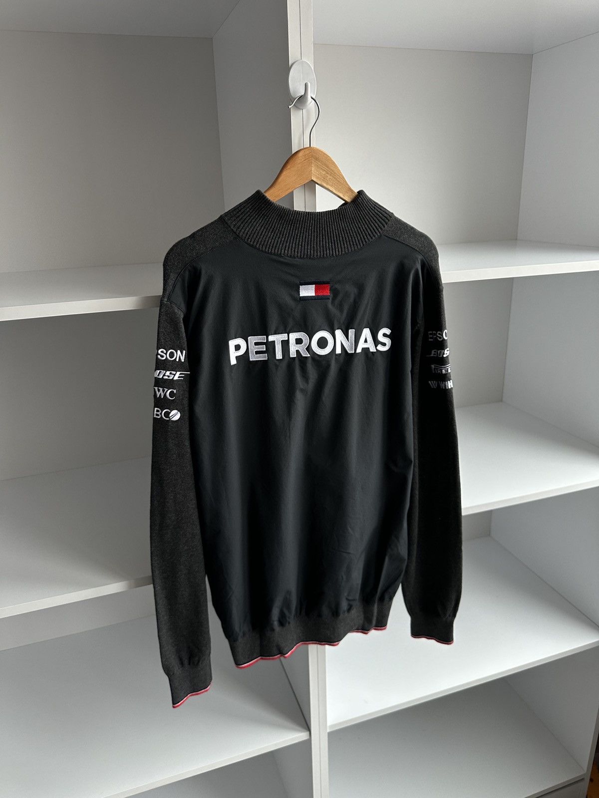 Formula 1 × Vintage Vintage AMG Petronas Motosport Racing Sweater Size US XL / EU 56 / 4 - 8 Thumbnail