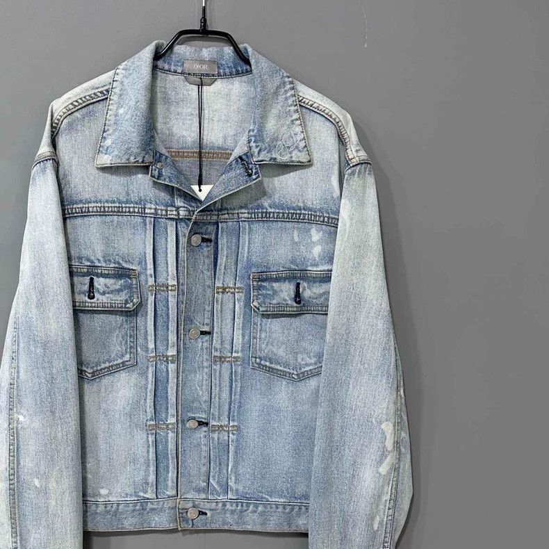 Dior Dior Co-branded embroidered logo to make old denim jackets Size US S / EU 44-46 / 1 - 2 Thumbnail