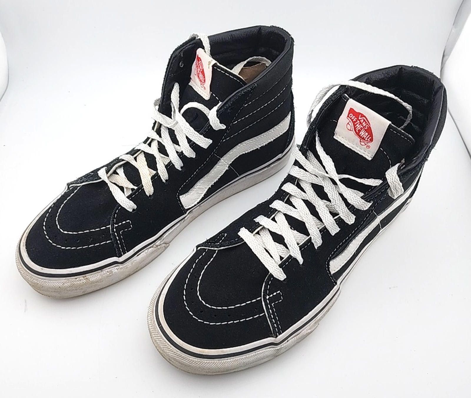 Vans Vans Shoes Hi Tops Men 7.5 Women 9 Black Suede Off The Wall Size US 7.5 / EU 40-41 - 1 Thumbnail