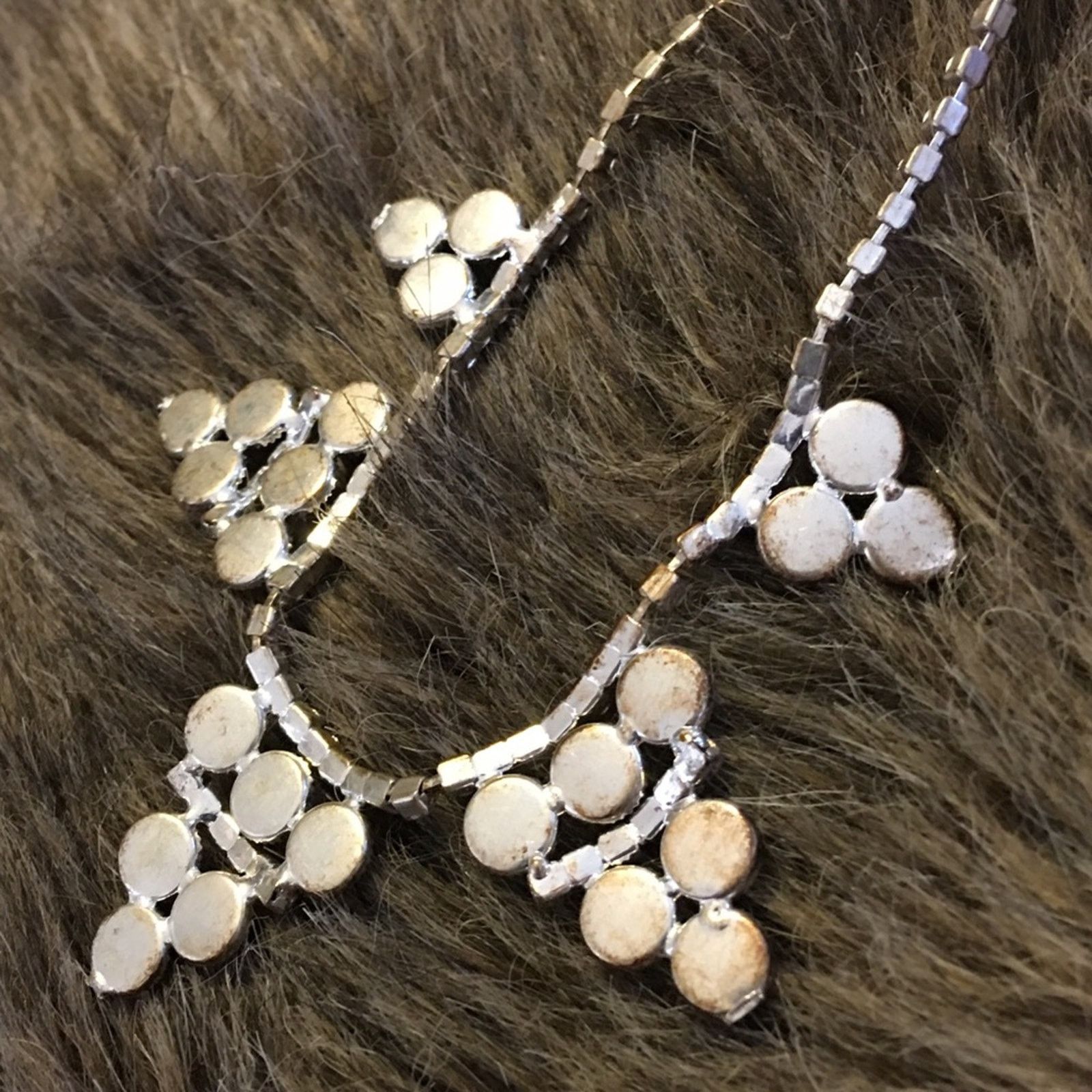 Vintage Vintage black & cream enamel rhinestone necklace Size ONE SIZE - 10 Thumbnail