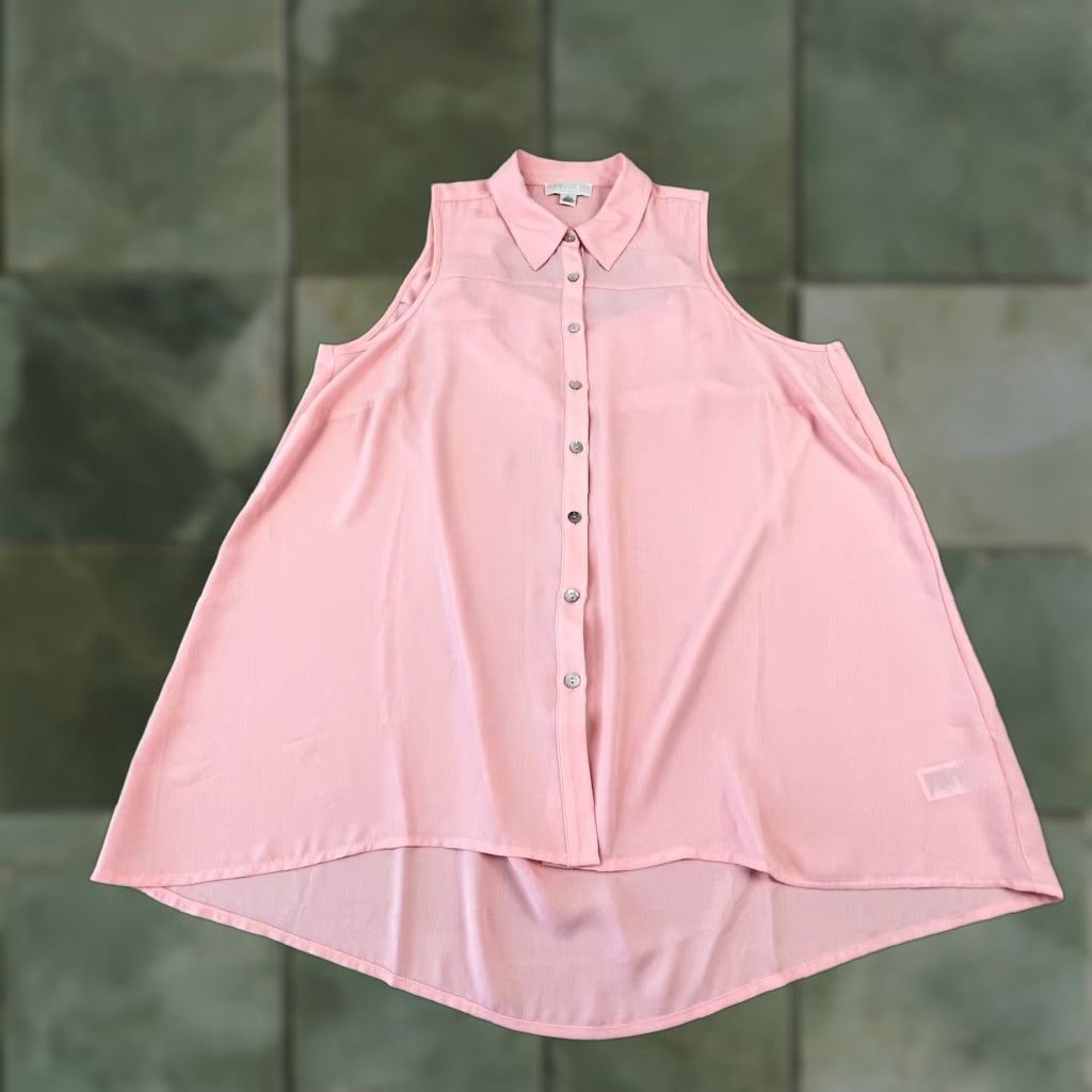Forever 21 Forever 21 Women's Pink Sleeveless Blouse Top XL Plus Size Open Back Shirt Button Up Size XL / US 12-14 / IT 48-50 - 1 Thumbnail