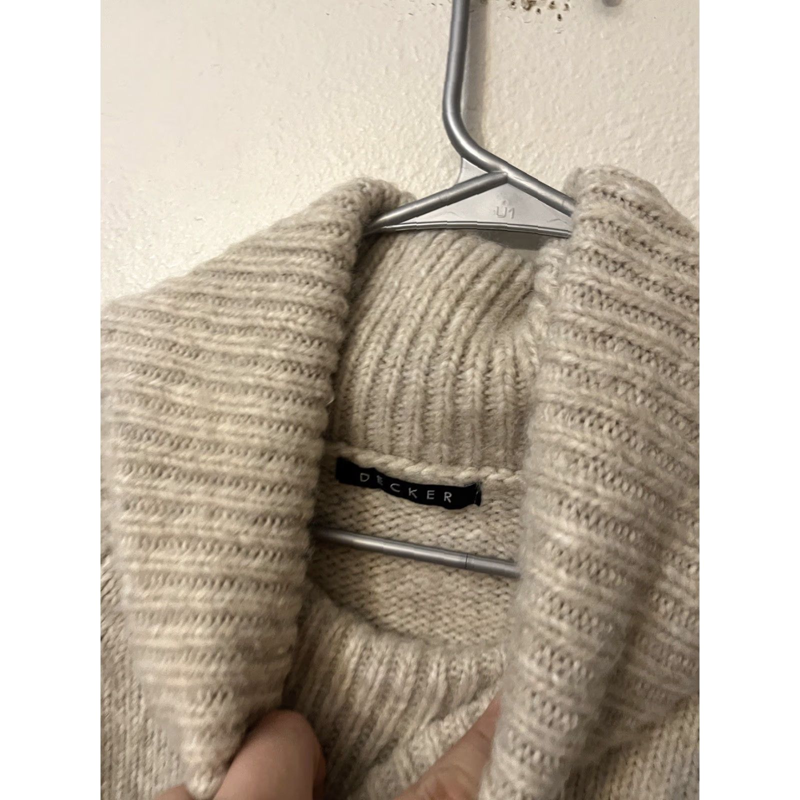 Vintage Decker Cowl Neck Sweater Wool Acrylic Cotton Polyester Knit Raglan Sleeve Gray M Womens pullover Size M / US 6-8 / IT 42-44 - 3 Thumbnail