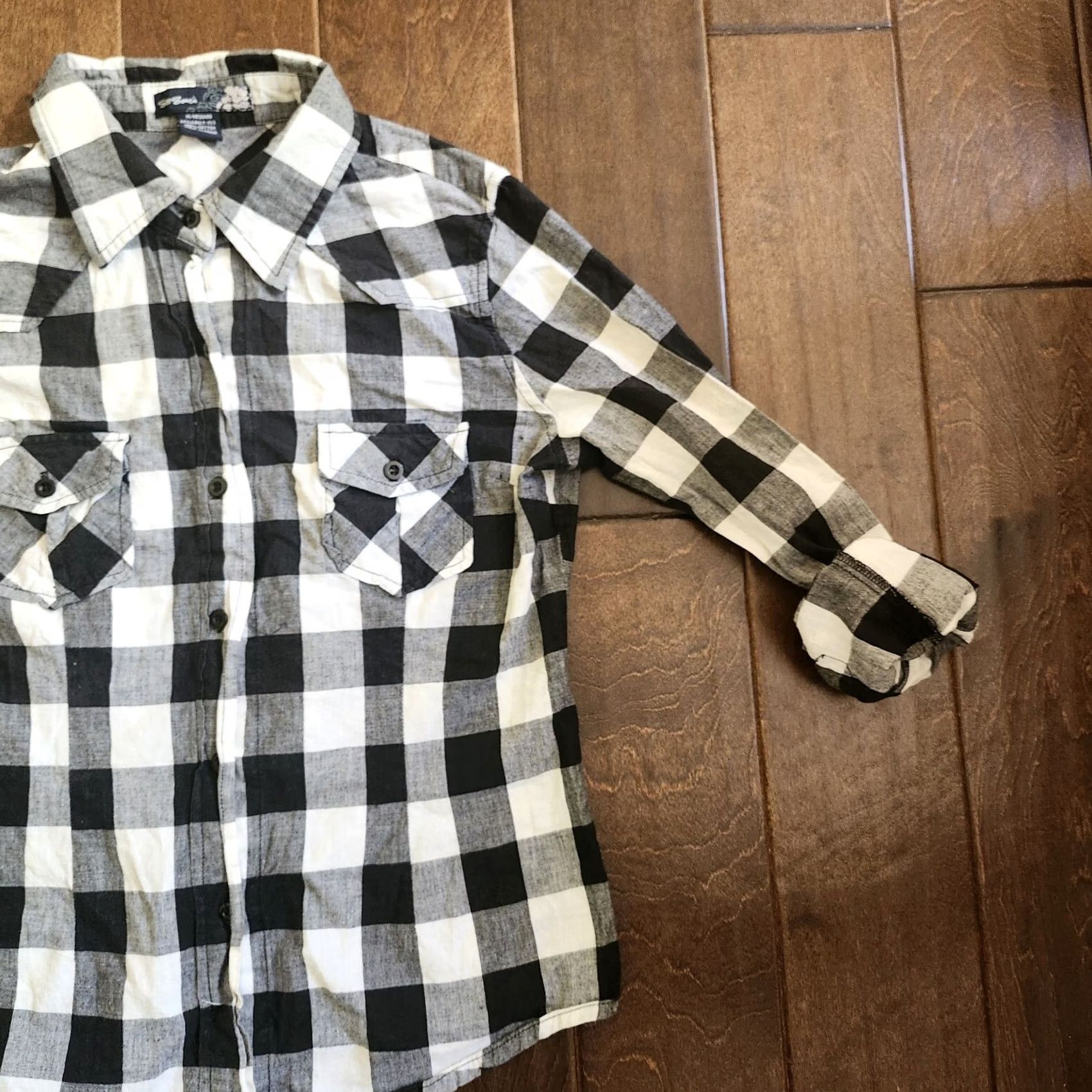 Vintage VINTAGE Sans Souchi Women's Junior Checkered Black White Plaid Button Up - Size M Size M / US 6-8 / IT 42-44 - 5 Thumbnail
