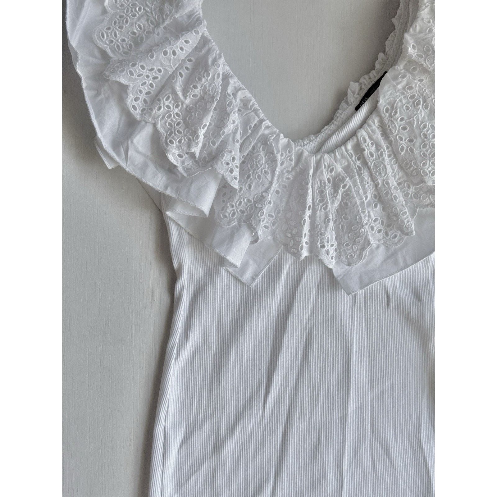 Zara NWOT ZARA Women’s Puffer Shoulder Mini White Dress S Size S / US 4 / IT 40 - 3 Thumbnail