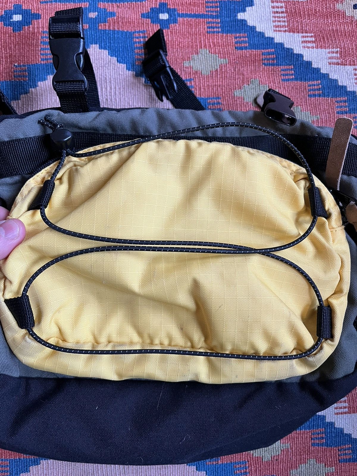 Gap Gap Sling Bag CrossBody Shoulder Backpack Gorpcore Size ONE SIZE - 11 Thumbnail