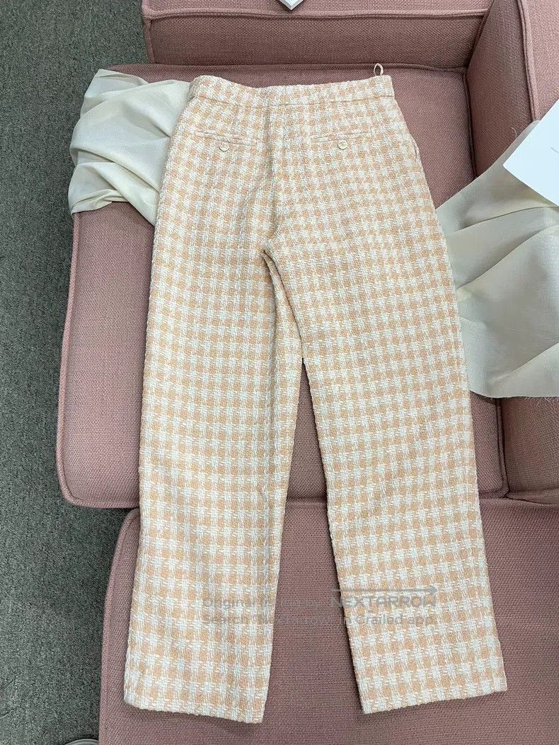 Chanel Chanel 23S spring and summer orange plaid tweed trousers c Size 26" / US 2 / IT 38 - 4 Thumbnail