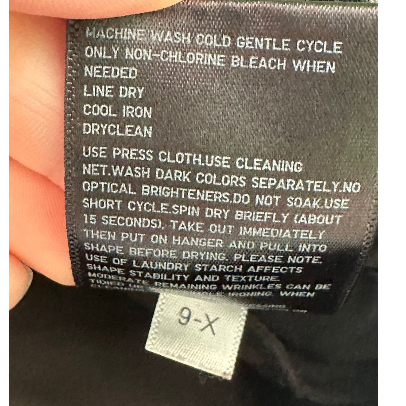 Uniqlo Uniqlo men black casual pull on pants size Medium Size US 36 / EU 52 - 4 Thumbnail