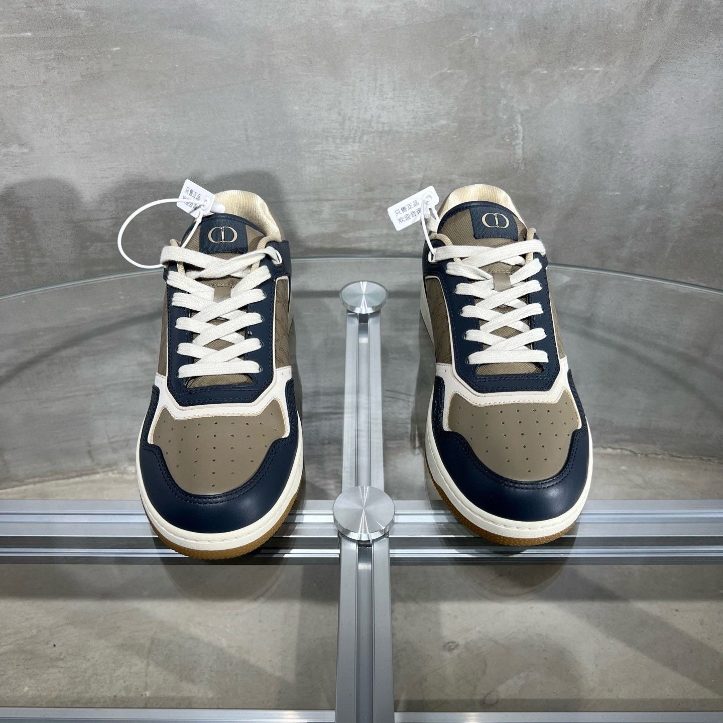 Dior Dior B27 Oblique Logo Sneakers Size US 9 / EU 42 - 1 Thumbnail
