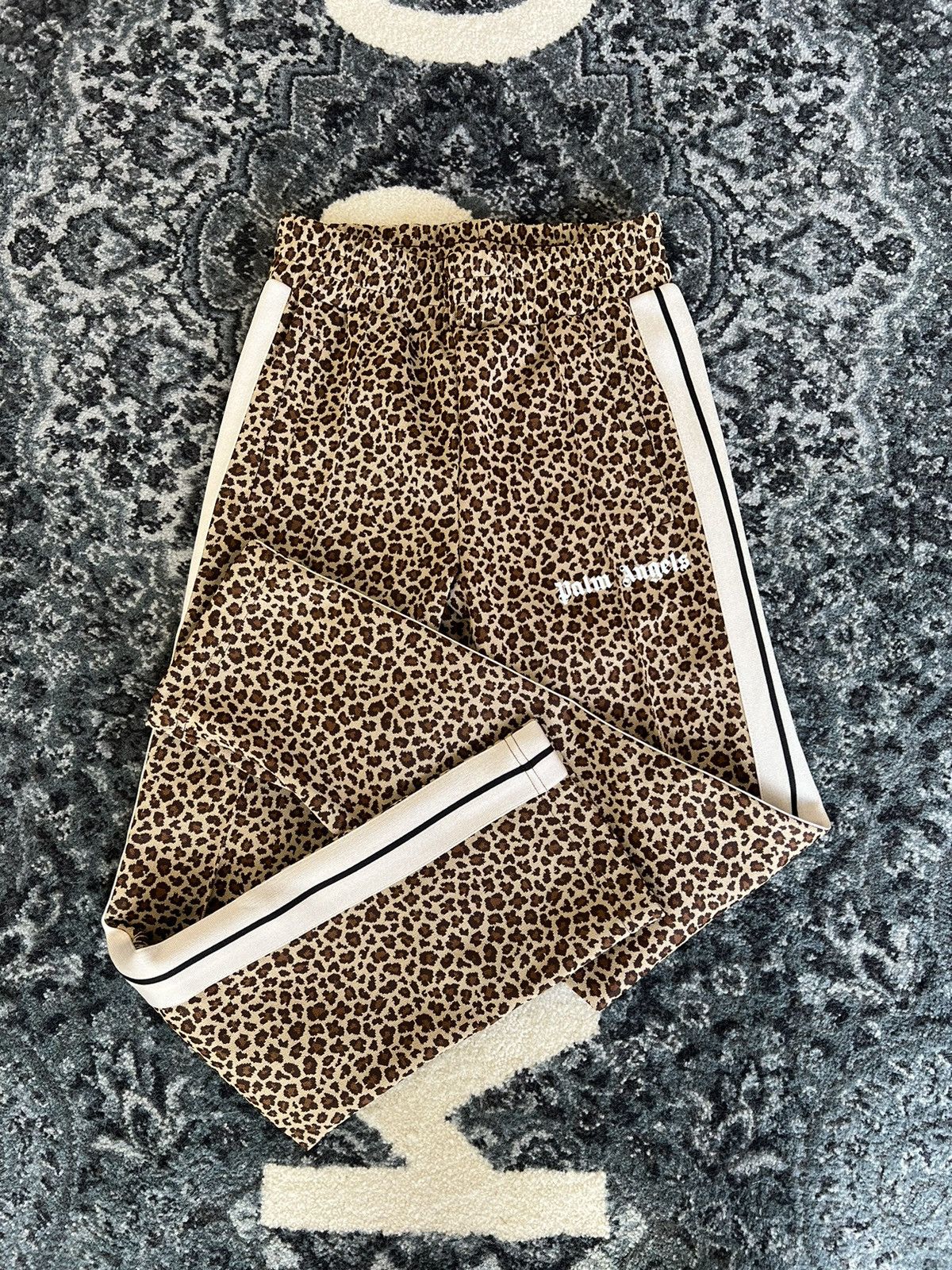 Palm Angels Palm Angels LEOPARD TRACK PANTS Size US 30 / EU 46 - 2 Thumbnail