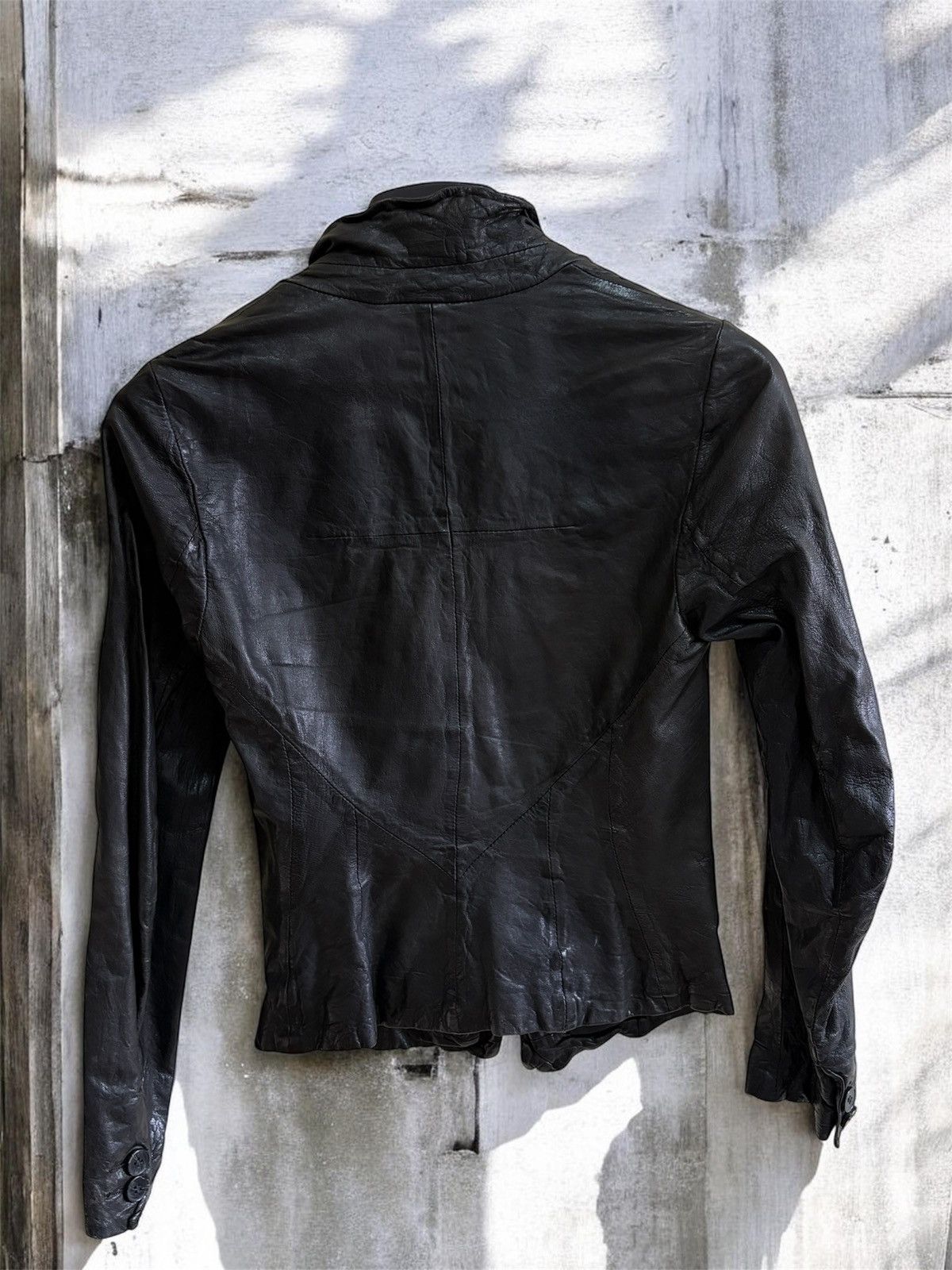 Allsaints AllSaints Black Distressed Avant-Garde Leather Blazer UK 6 Size XS / US 0-2 / IT 36-38 - 2 Thumbnail