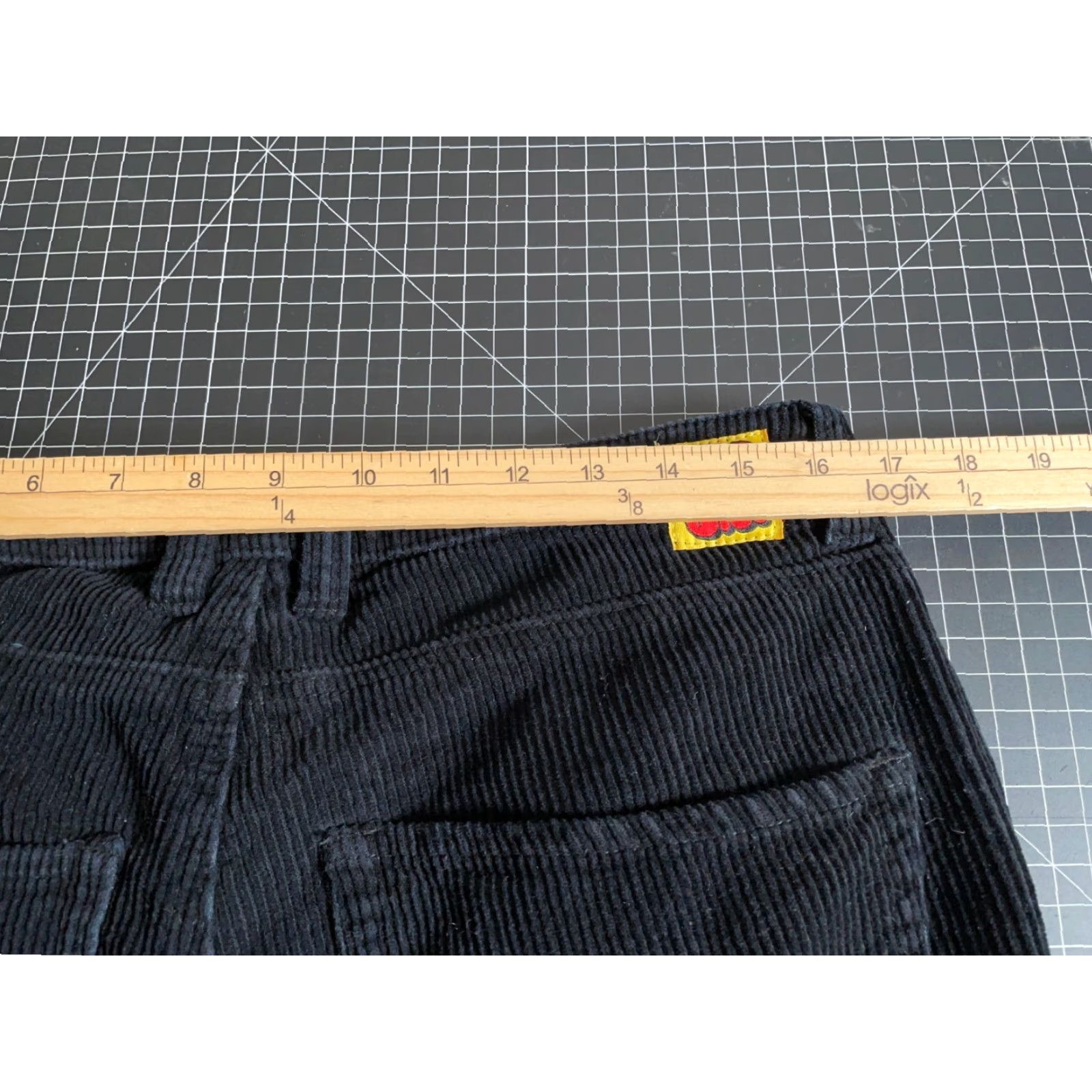 Empyre Empyre Corduroy Pants Mens 33 x 27 Black Straight Leg Relaxed Fit Vintage 90s Theme Skater Rave Casual Chino Pants Size US 33 - 5 Thumbnail