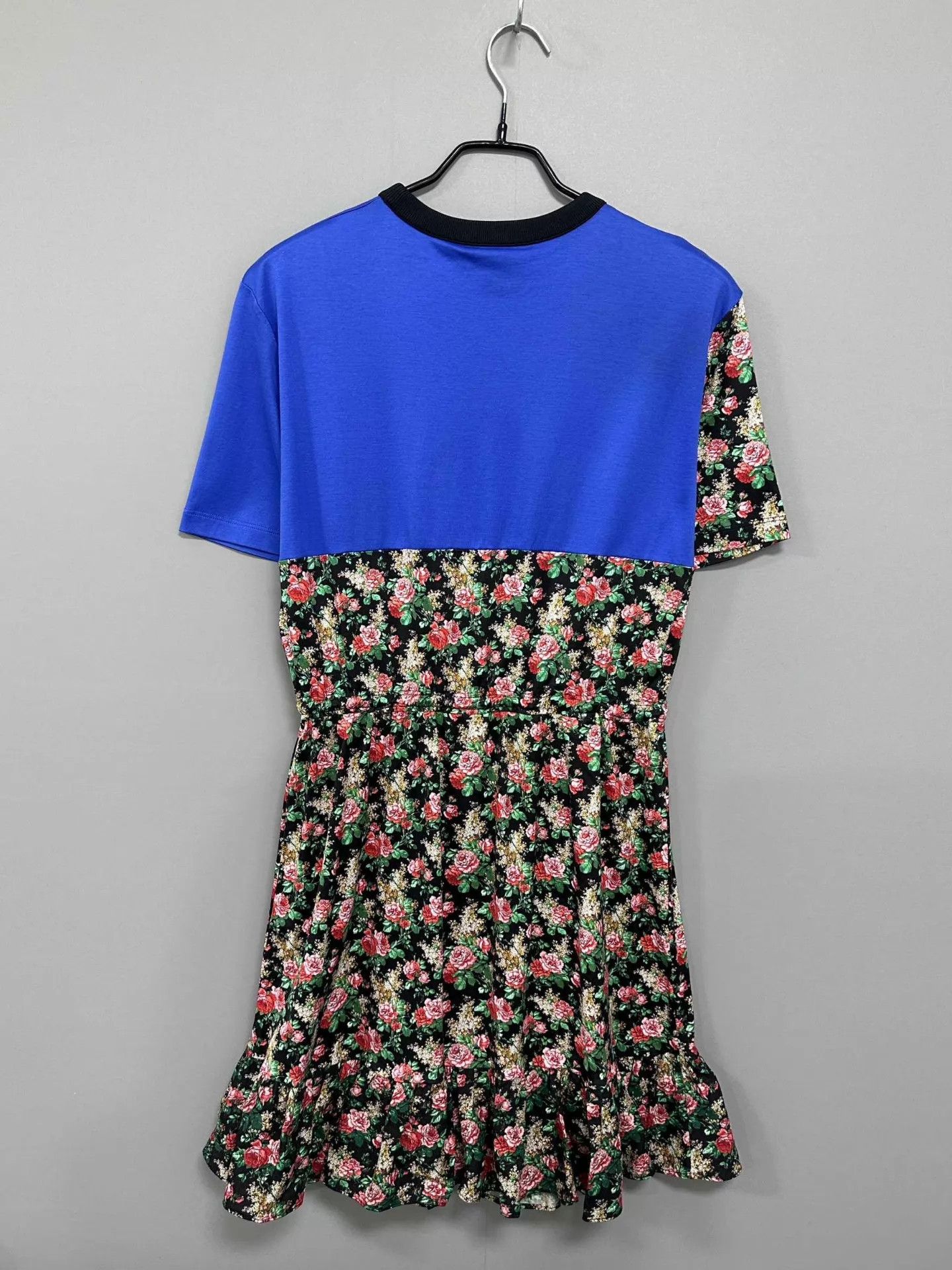 Louis Vuitton LV Floral Silk Dress 99 New M Size M / US 6-8 / IT 42-44 - 3 Thumbnail