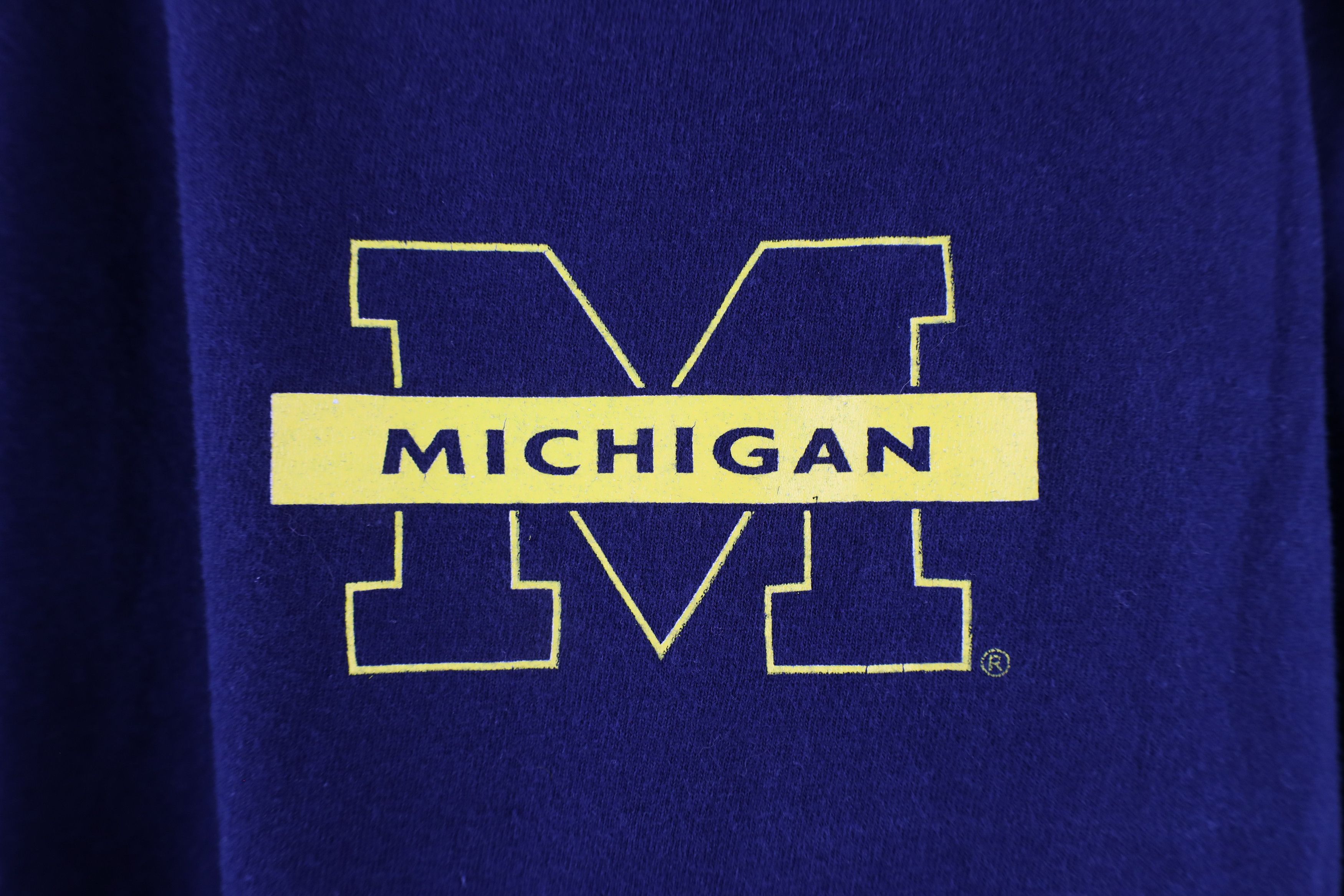 Vintage Vintage 90s M University of Michigan Long Sleeve T-Shirt Size US XL / EU 56 / 4 - 4 Thumbnail