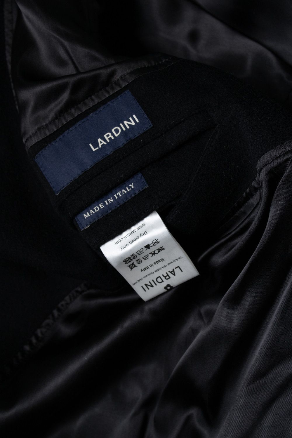 Lardini Lardini, wool trench coat in black Size US XL / EU 56 / 4 - 7 Thumbnail
