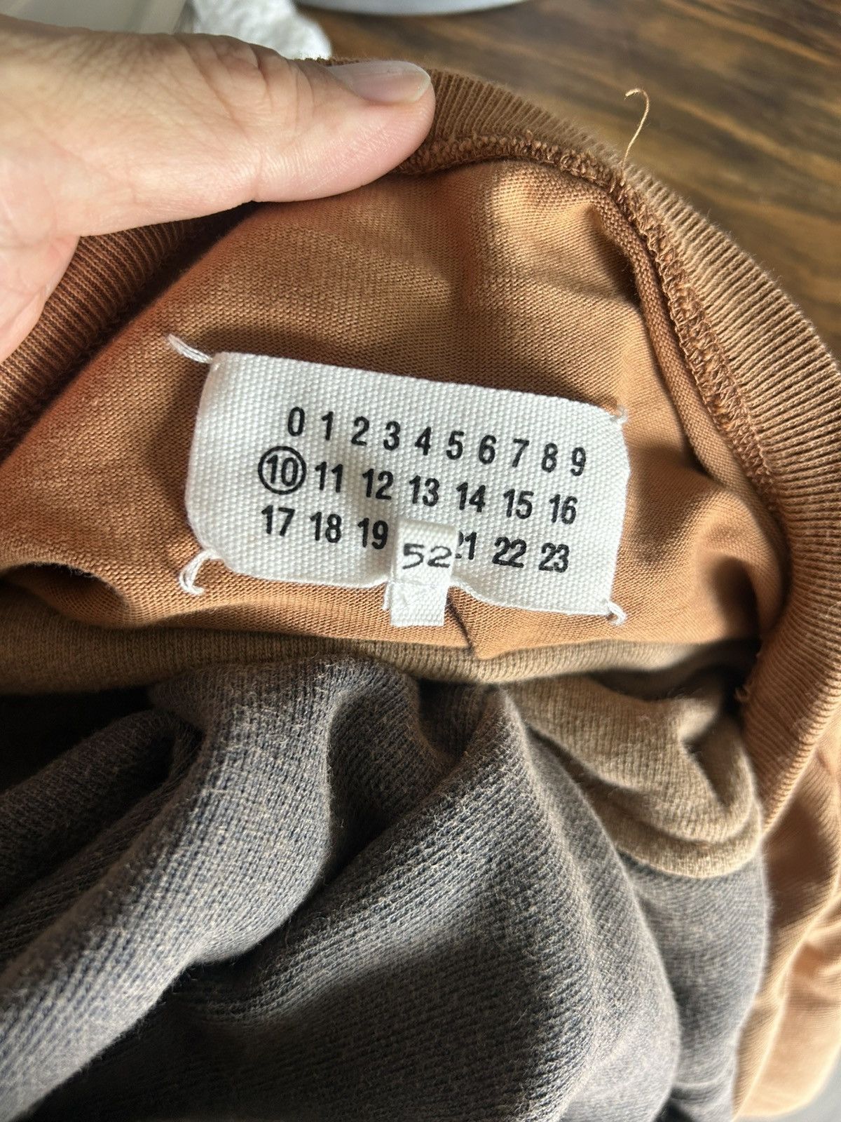Maison Margiela Layered hoodie brown Size US L / EU 52-54 / 3 - 7 Thumbnail