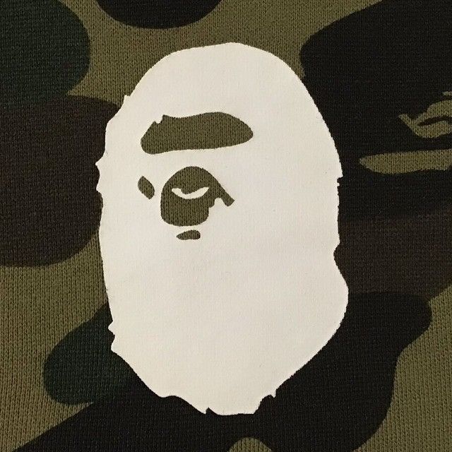 Bape BAPE 1st camo green x black full zip hoodie a bathing ape Size US M / EU 48-50 / 2 - 2 Thumbnail