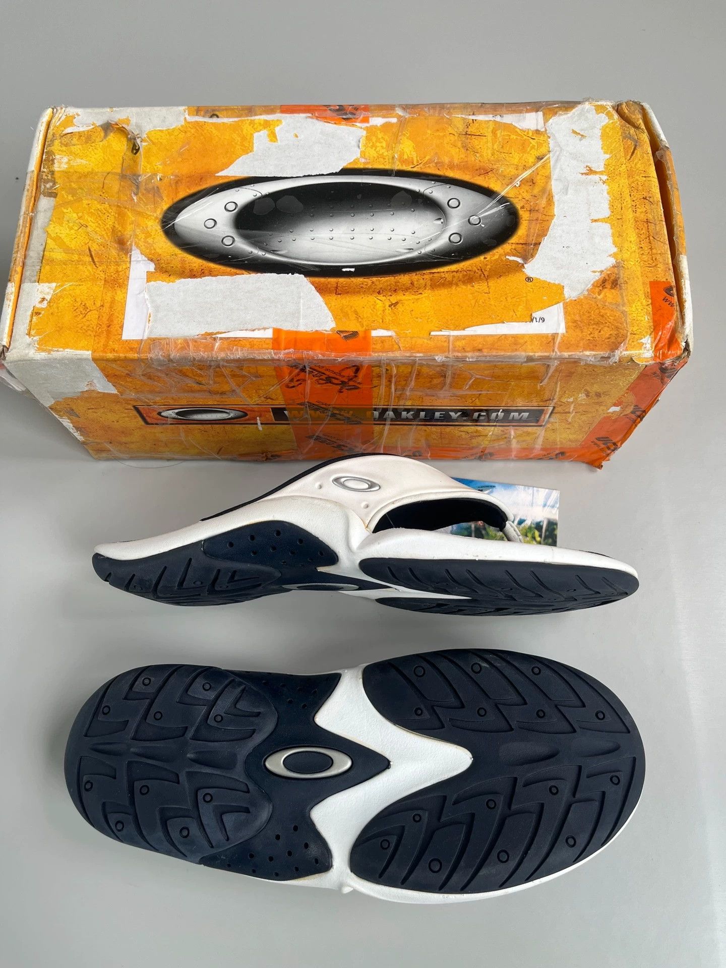 Oakley Oakley Vintage 00s Odd-shaped Sandals Size US 11 / EU 44 - 1 Thumbnail