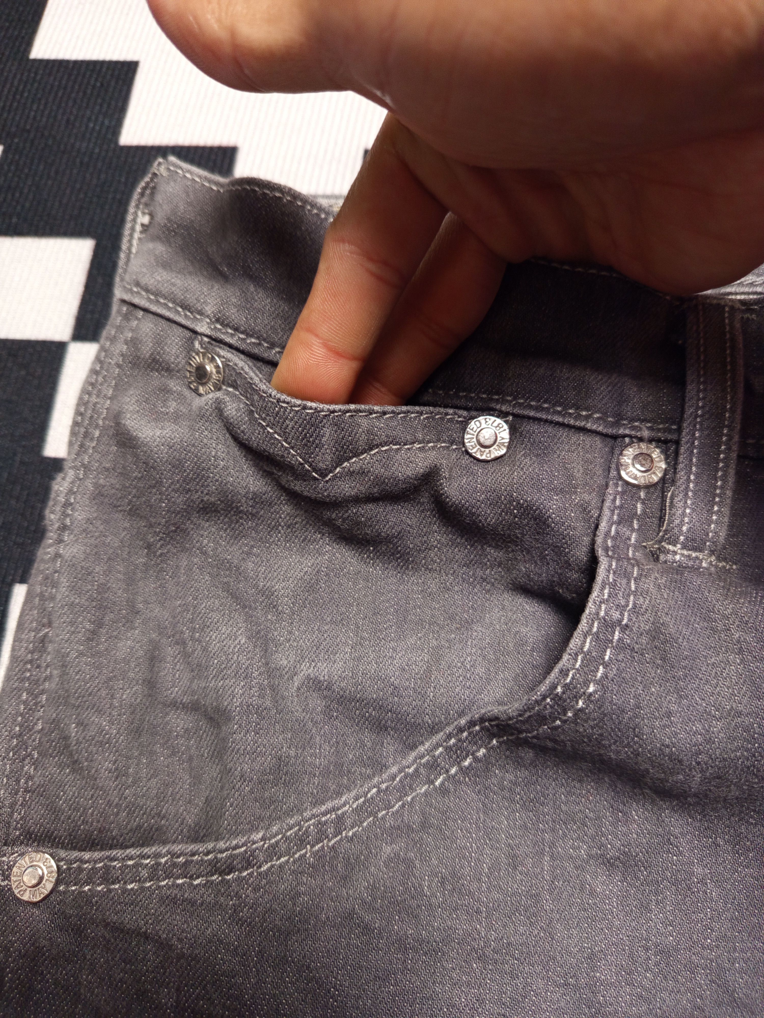 Levi's × Levi's Vintage Clothing × Vintage Vintage Levi’s 514 Slim Grey Denim Jean Size US 32 / EU 48 - 10 Thumbnail