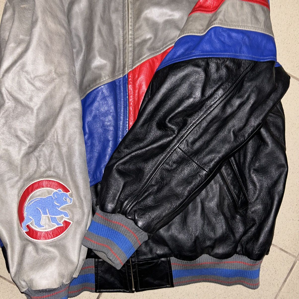 MLB Vintage Chicago Cubs Leather Varsity Jacket – Rare 80s/90s Size US L / EU 52-54 / 3 - 3 Thumbnail