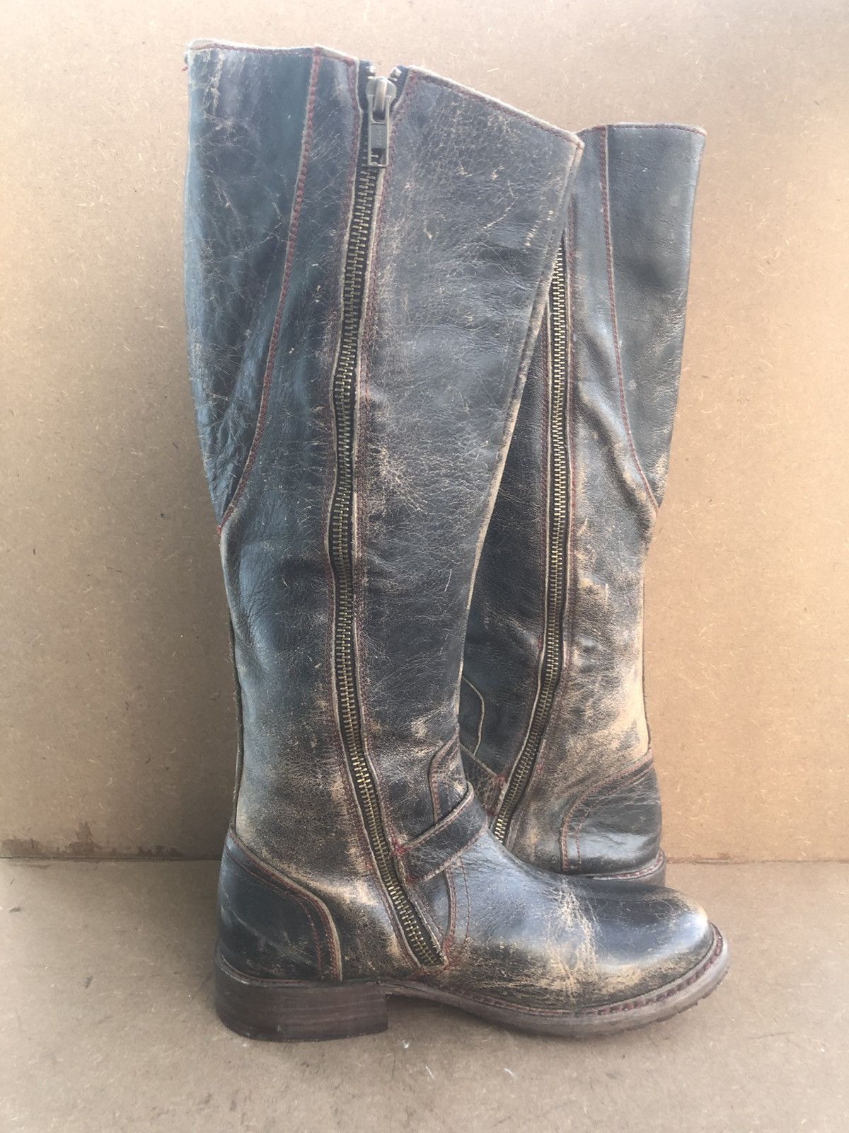Bed Stu Bed Stu Grey Calfskin LeTher Women’s High Boots Size US 7.5 Size US 7.5 / IT 37.5 - 5 Thumbnail