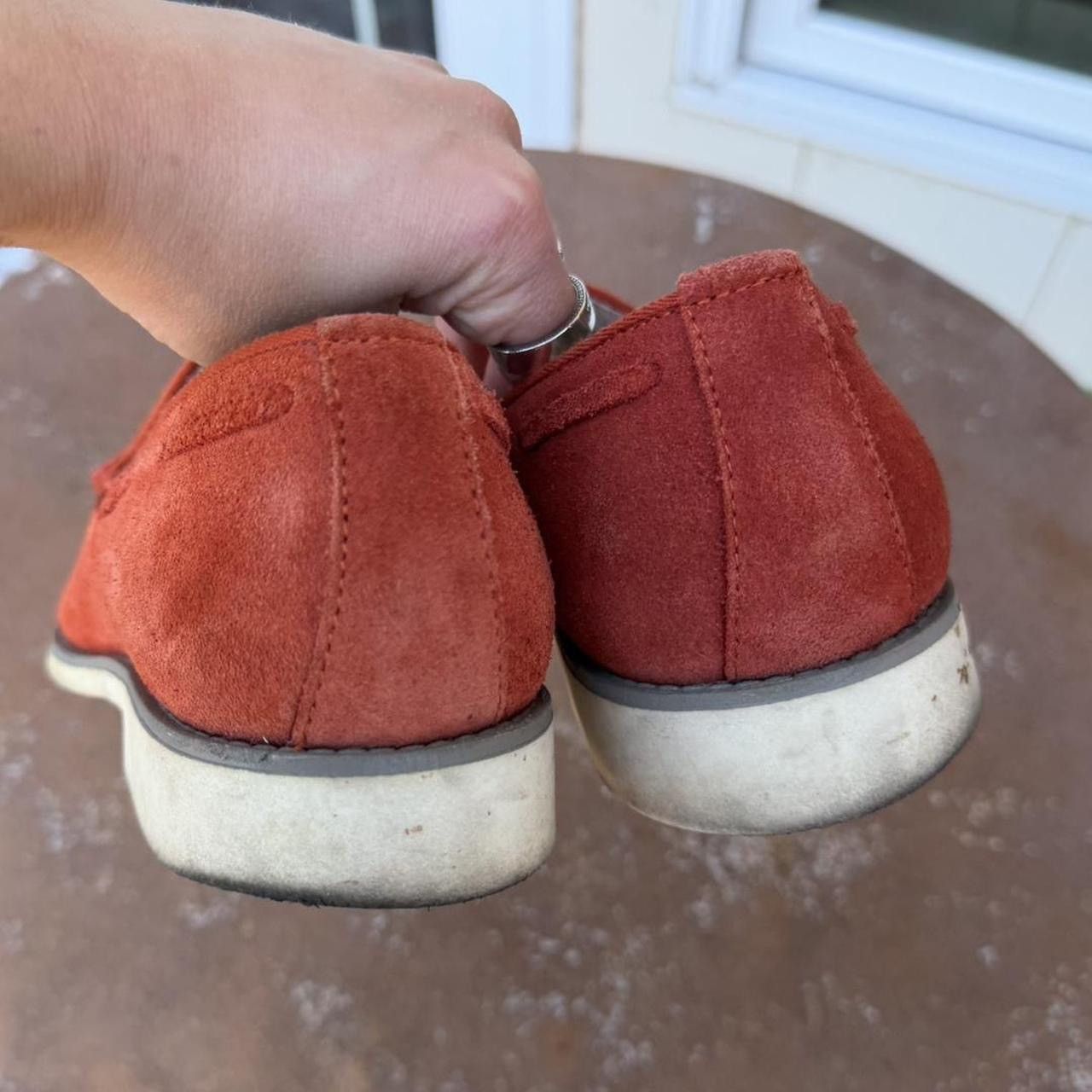 Zara Zara men’s Orange suede loafers with tassels sz 8 Size US 8 / EU 41 - 4 Thumbnail
