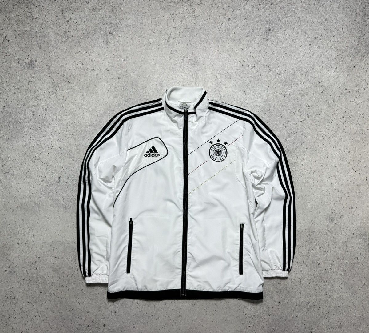 Adidas Adidas Germany Team Vintage Nylon Football Jacket Soccer Y2K Size US M / EU 48-50 / 2 - 1 Thumbnail
