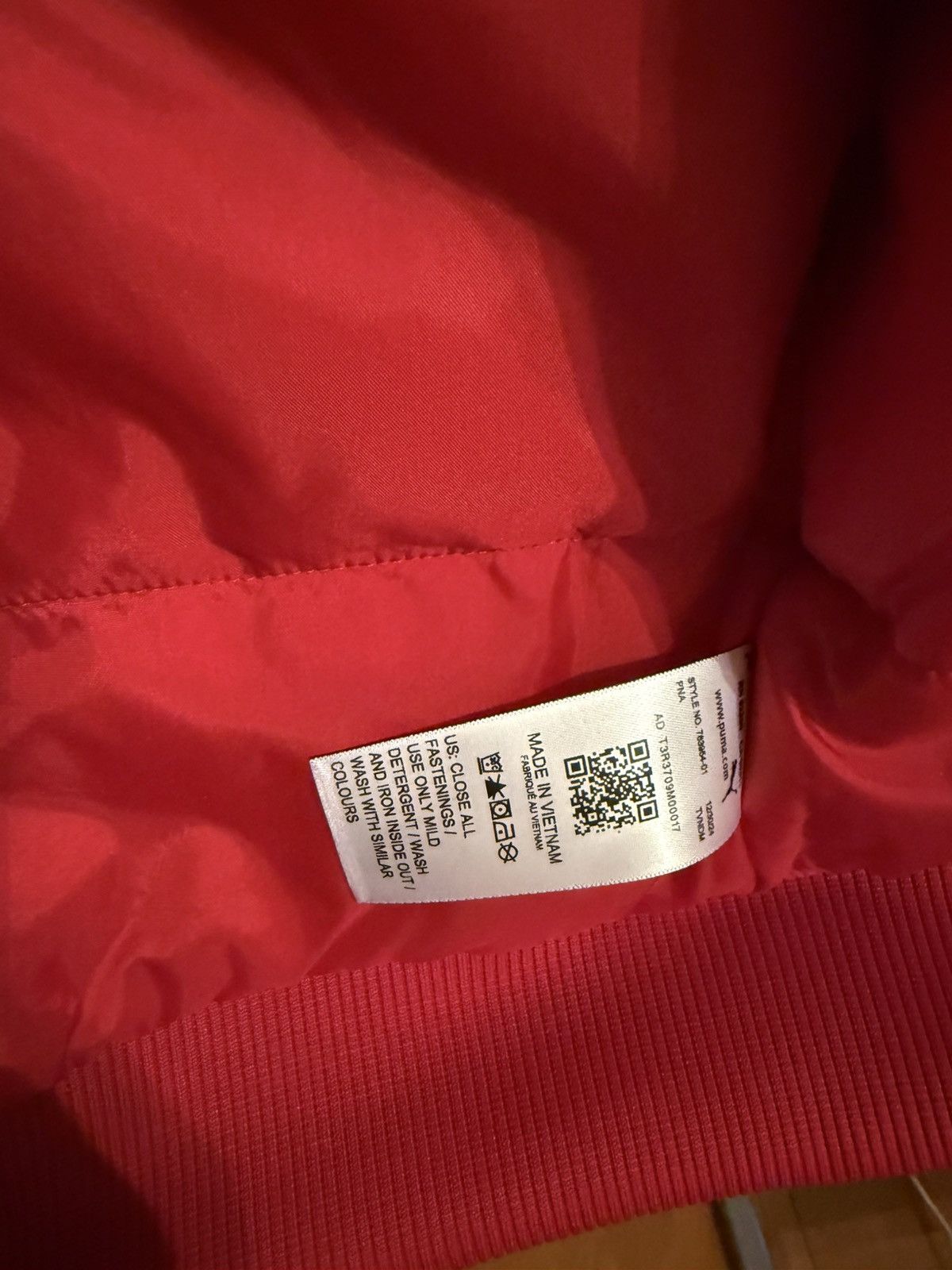 Ferrari × Puma 2025 Scuderia Ferrari Team jacket Size US L / EU 52-54 / 3 - 4 Thumbnail