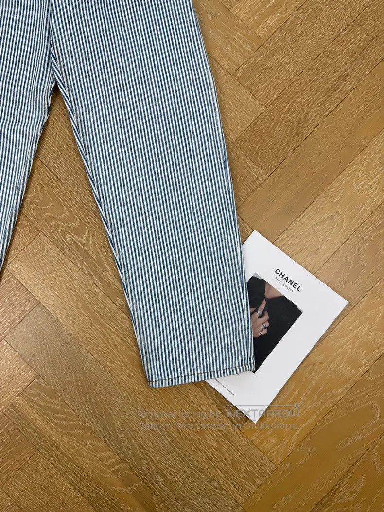 Prada Prada Triangle steel label, go out for leisure, striped tr Size 26" / US 2 / IT 38 - 3 Thumbnail