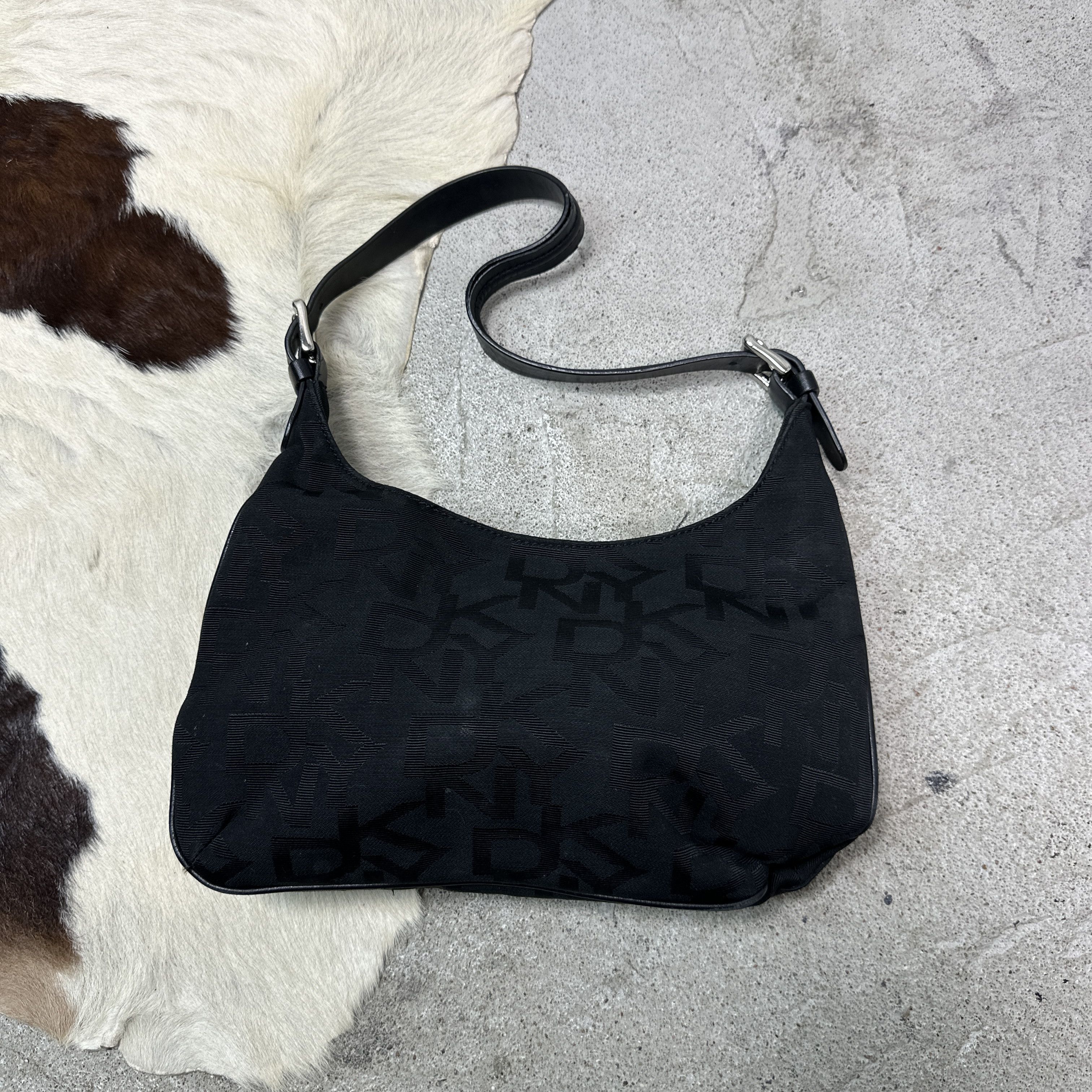 DKNY Vintage Avant Garde Grunge DKNY Mini Bag Y2K Size ONE SIZE - 4 Thumbnail