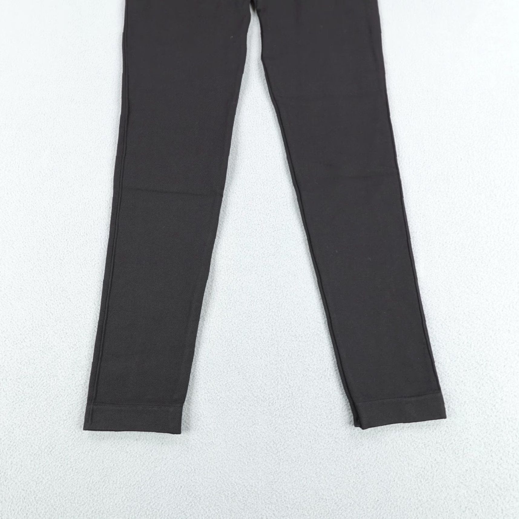 Spanx Spanx Leggings Womens Medium Black High Rise Compression Fit Ankle Athletic Size 32" / US 10 / IT 46 - 3 Thumbnail