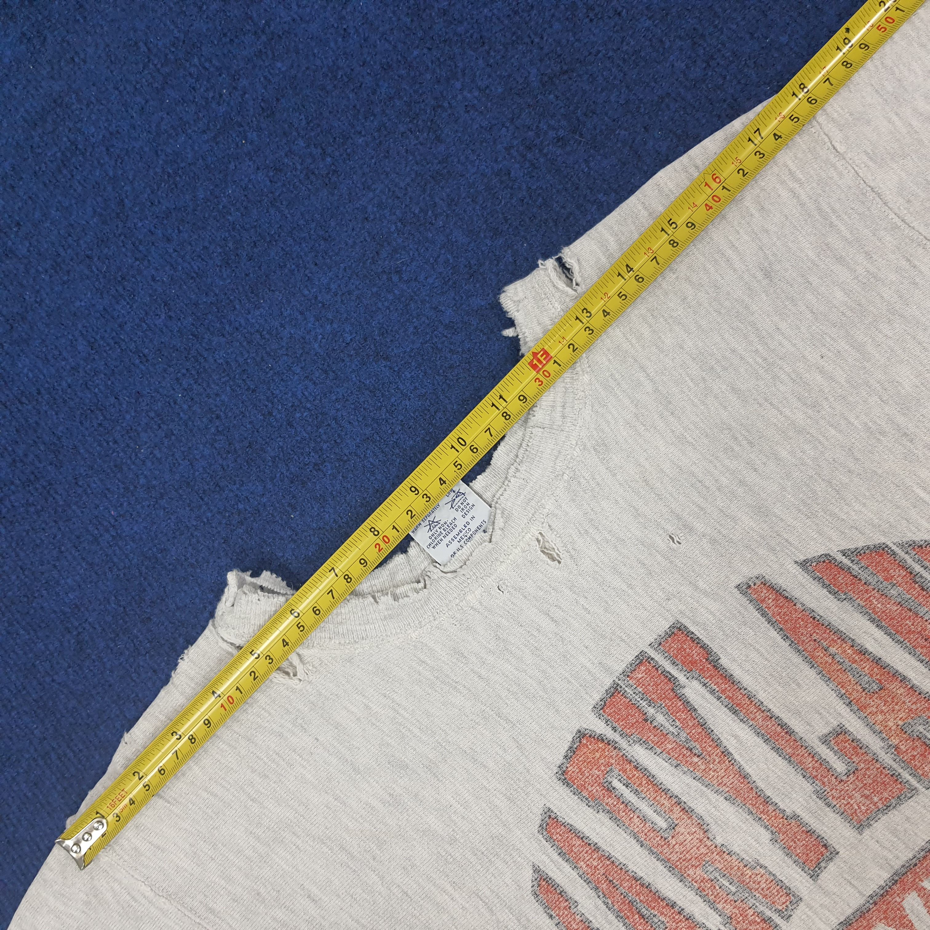 Champion × Vintage Vintage Champion Maryland Football Sports Sweatshirt C215N16 Size US S / EU 44-46 / 1 - 8 Thumbnail