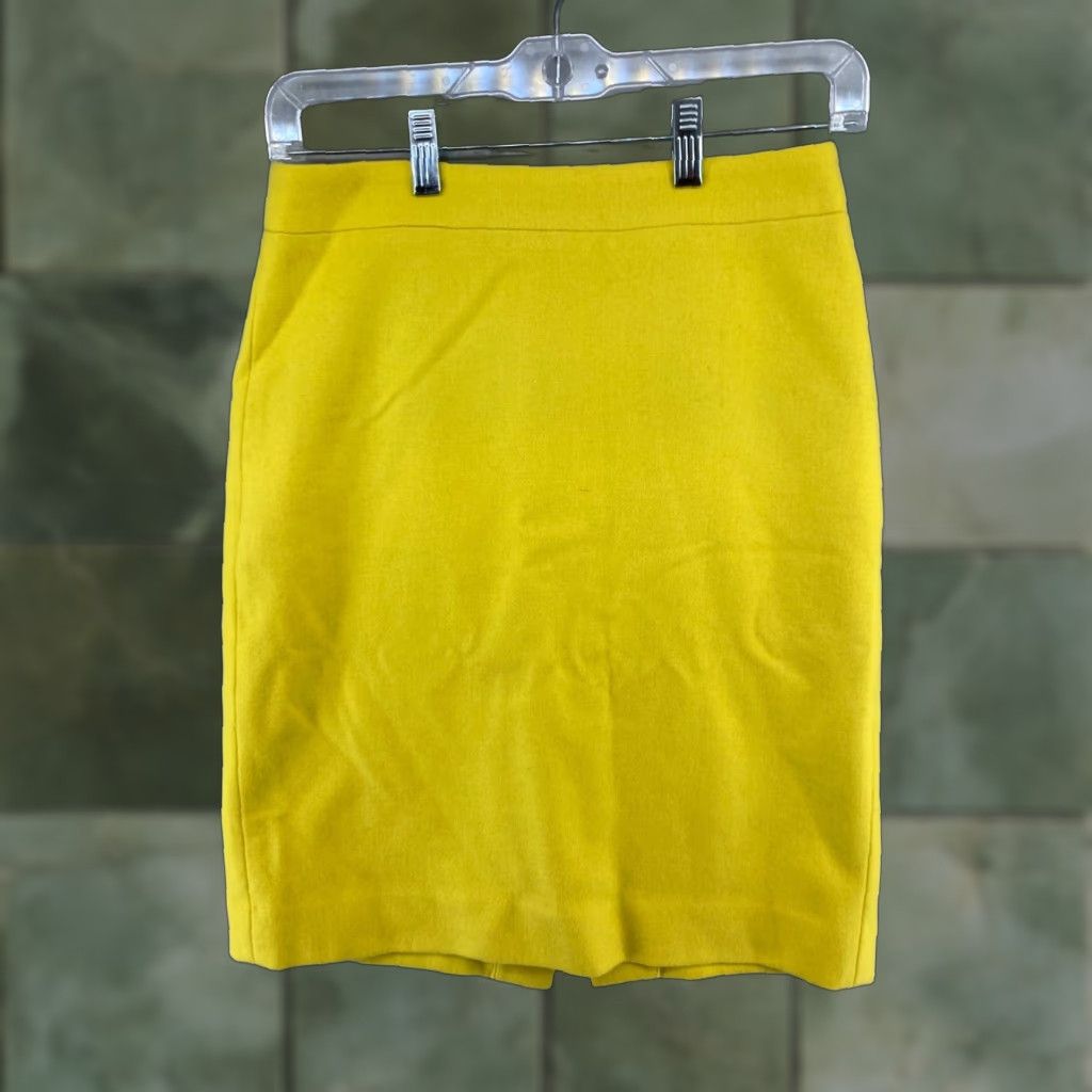 J.Crew J.CREW Women's Pencil Skirt 0 Yellow Knee Length Solid Wool Blend Business Casual Size 25" / US 0 / IT 36 - 1 Thumbnail