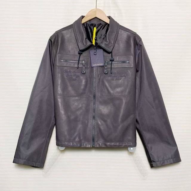 Louis Vuitton LV Embossed Logo Collar Zip Leather Jacket Size US S / EU 44-46 / 1 - 1 Thumbnail
